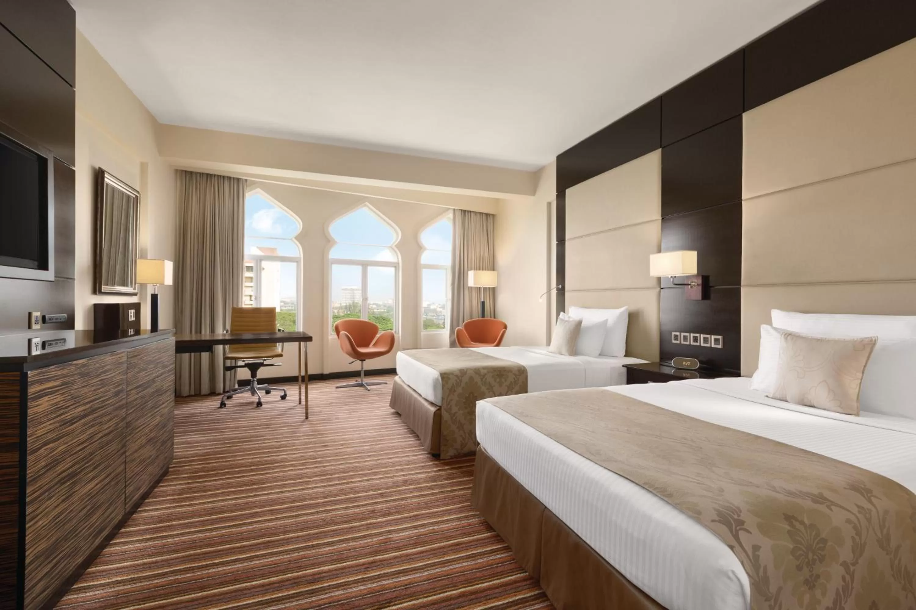 Deluxe Twin Room with Two Double Beds in Ramada Colombo