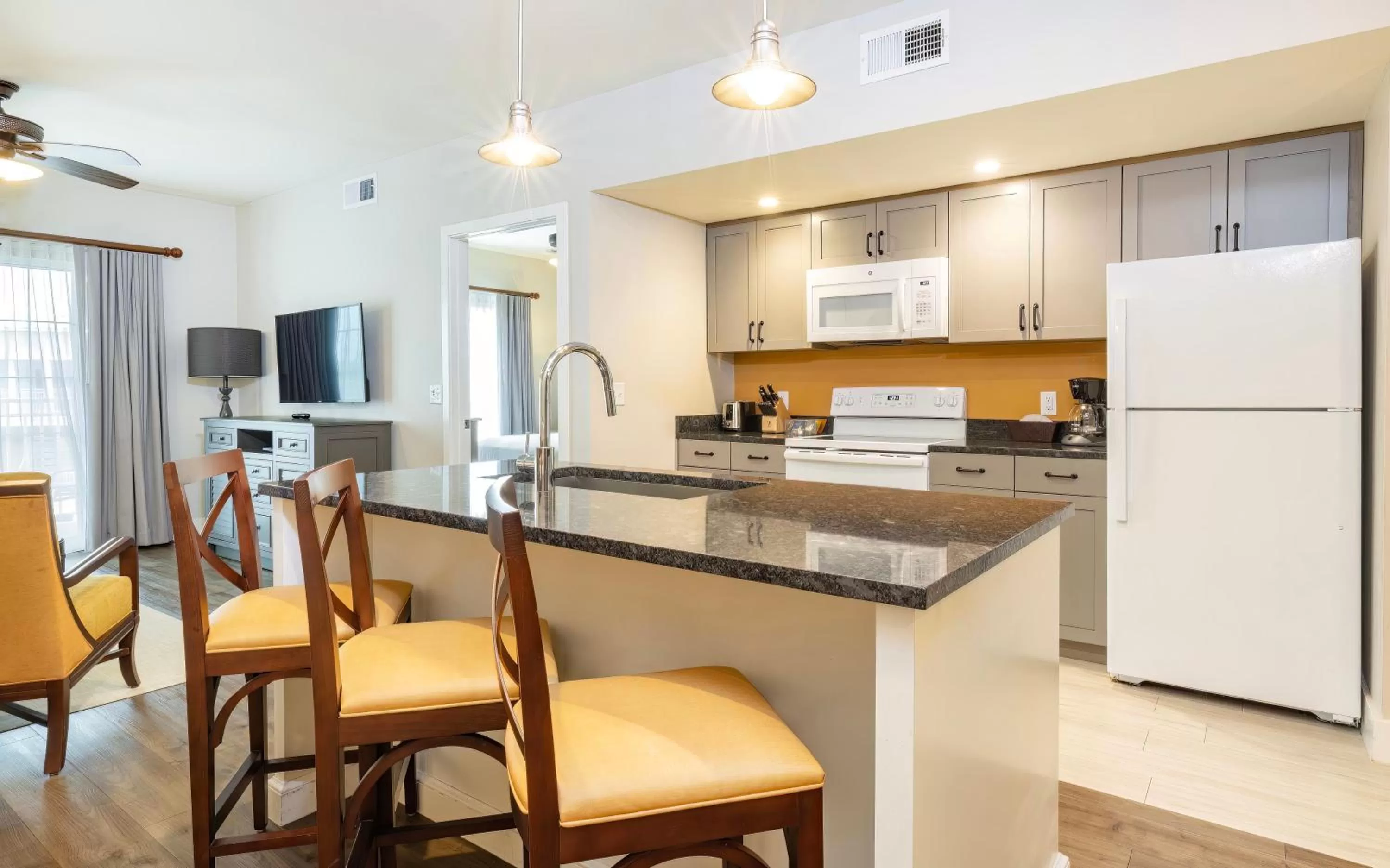 Living room in WorldMark Orlando Kingstown Reef