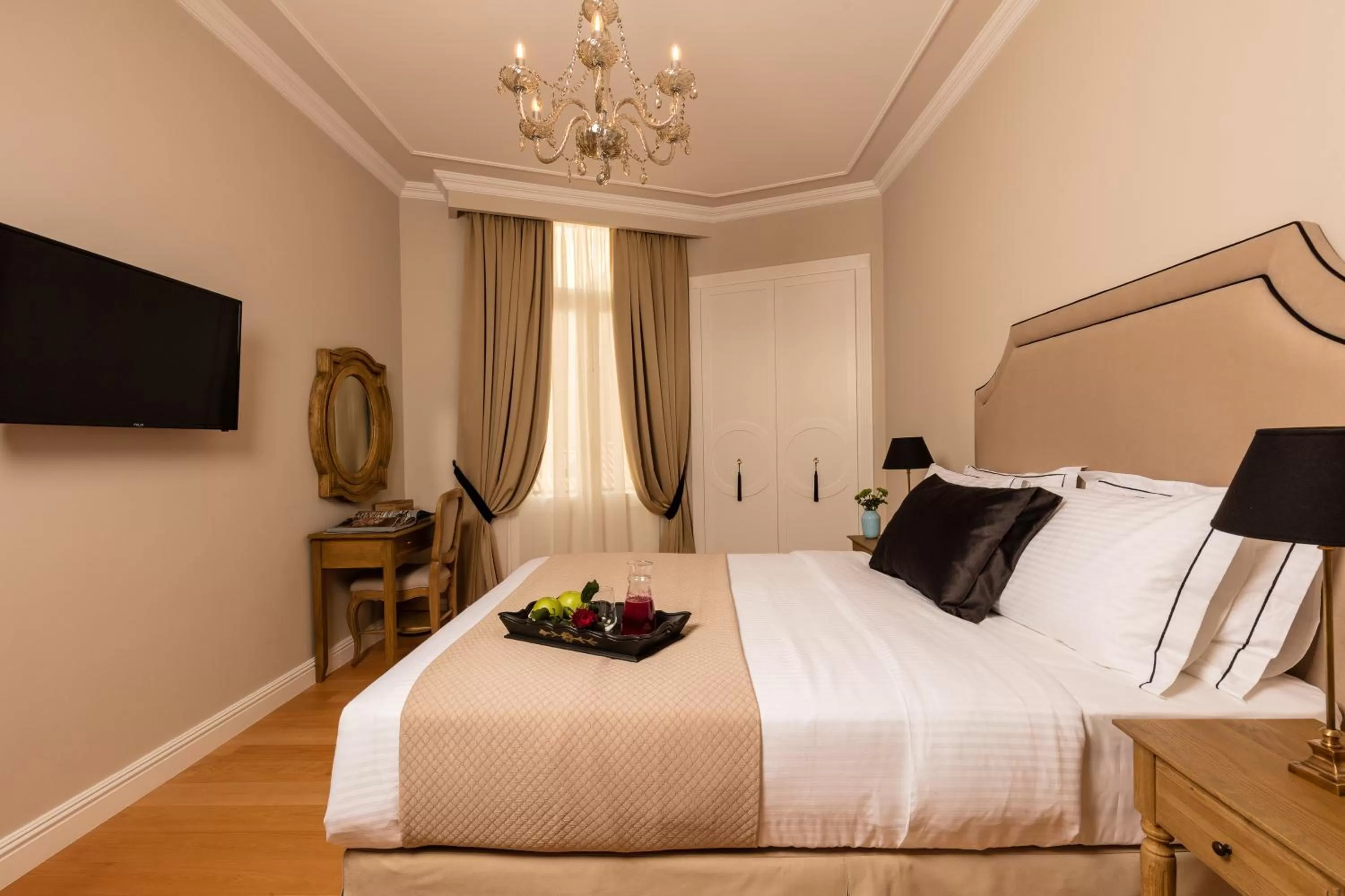 Classic Room in Athens Mansion Luxury Suites