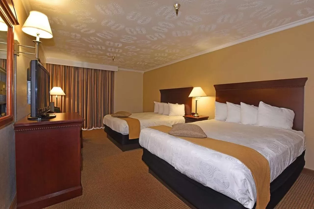 Best Western Plus Ahtanum Inn