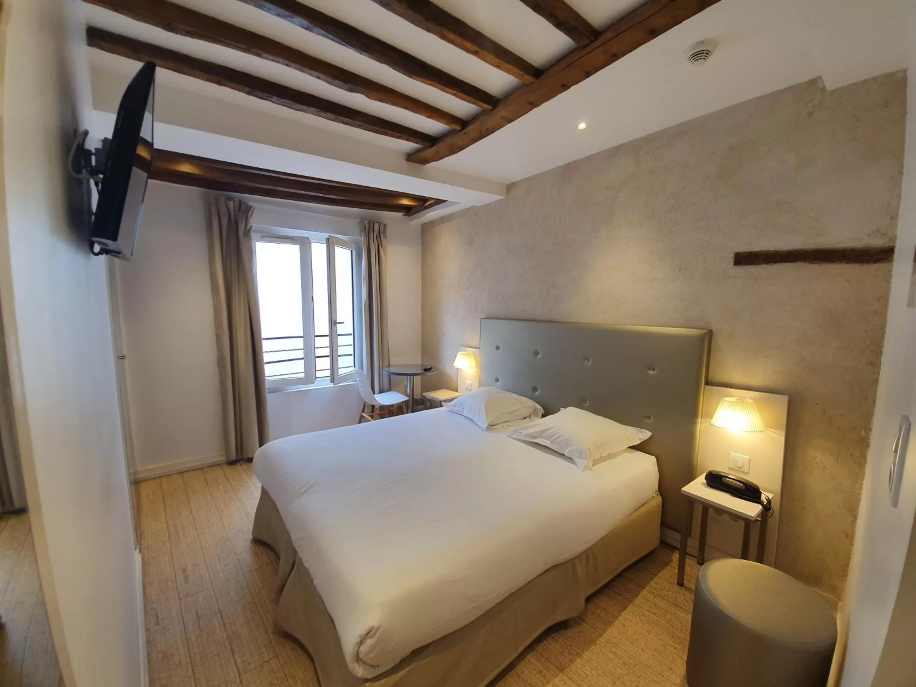 Superior Double Room in Hôtel De La Herse d'Or