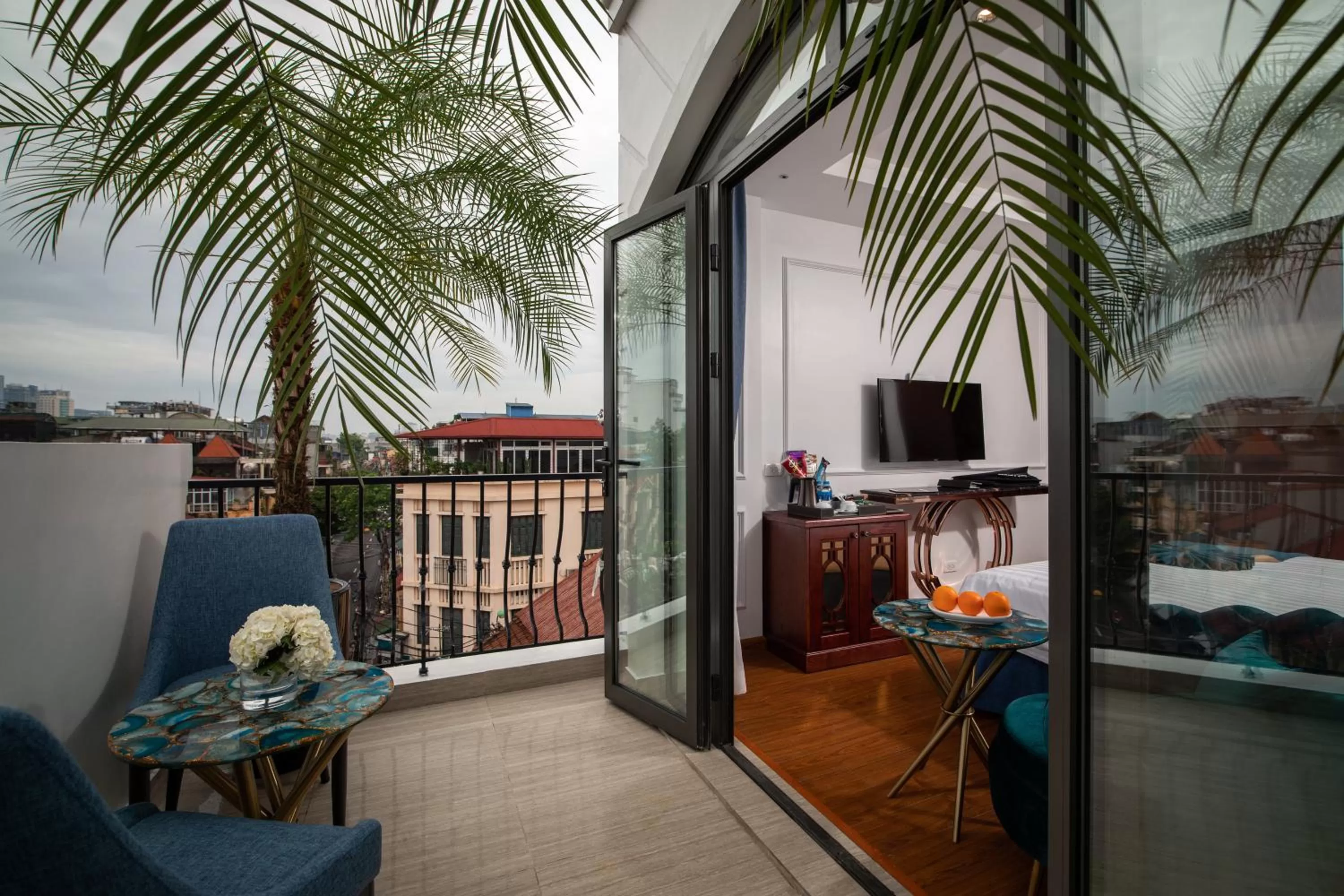 Queen Room in Hanoi Fiesta Central Hotel and Spa