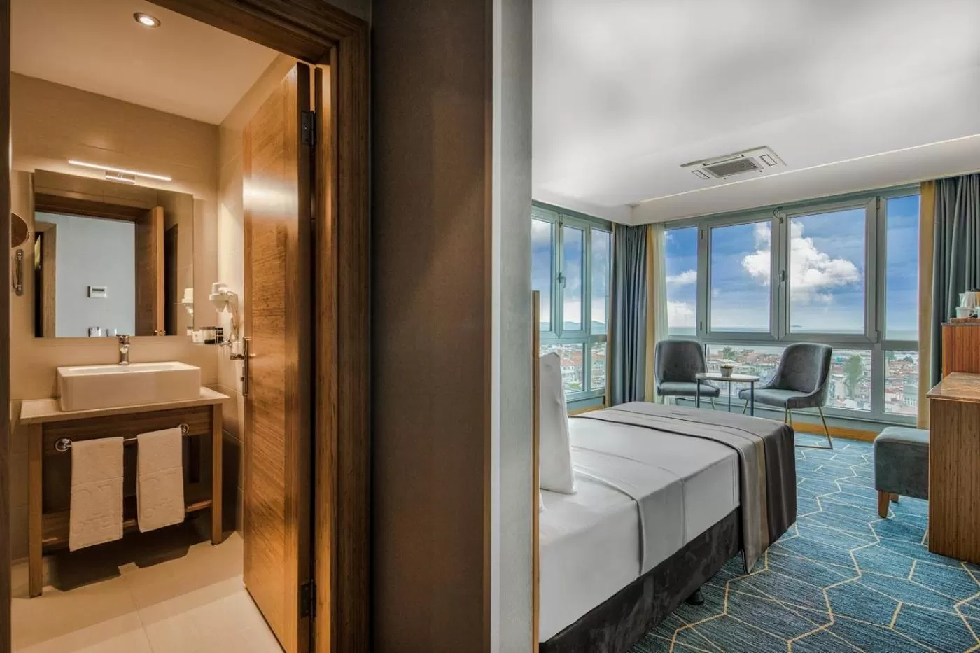 Superior Double Room with Sea View in Hotel Venera Istanbul Old City