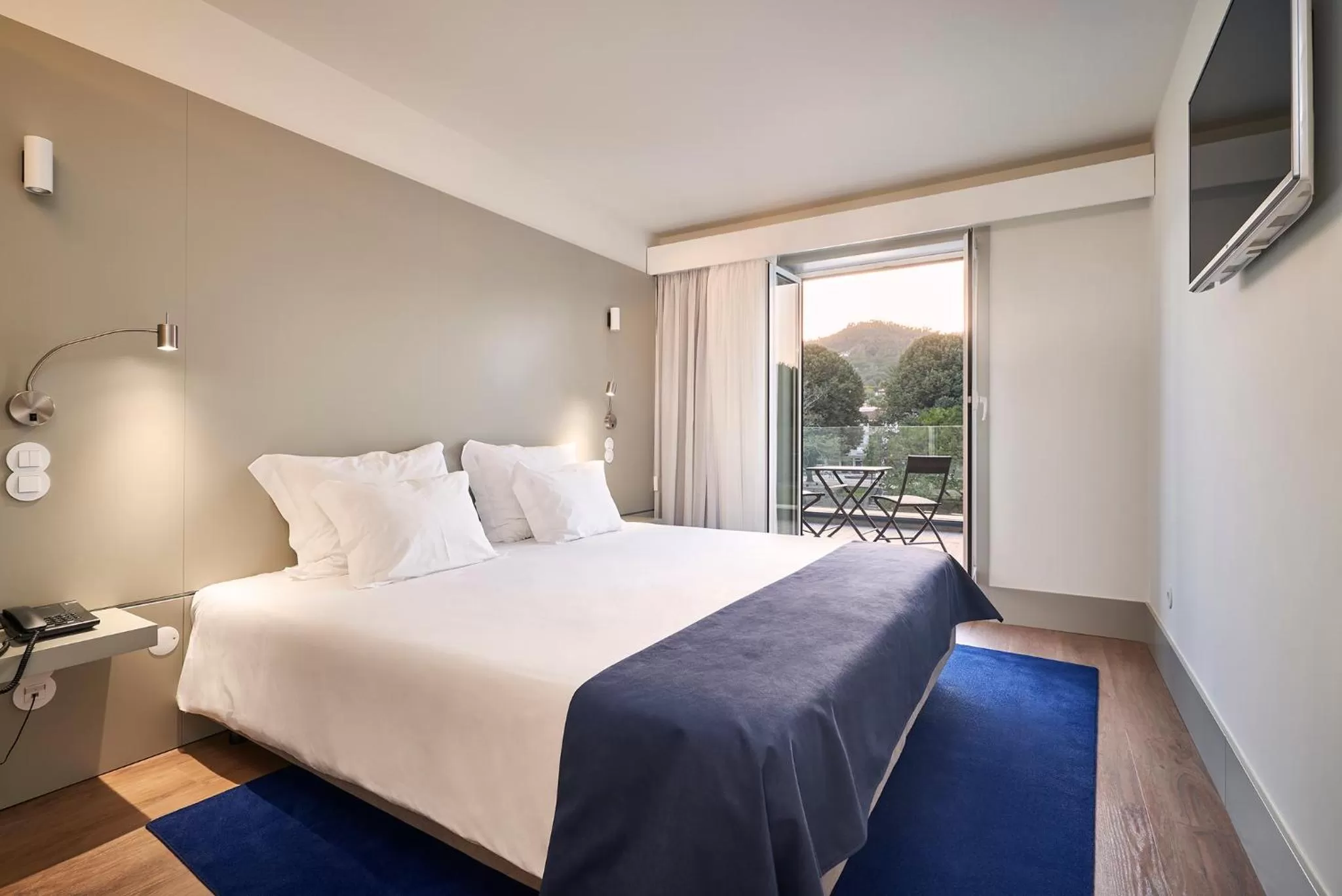 Superior Double or Twin Room with River View in Ribeira Collection Hotel by Piamonte Hotels