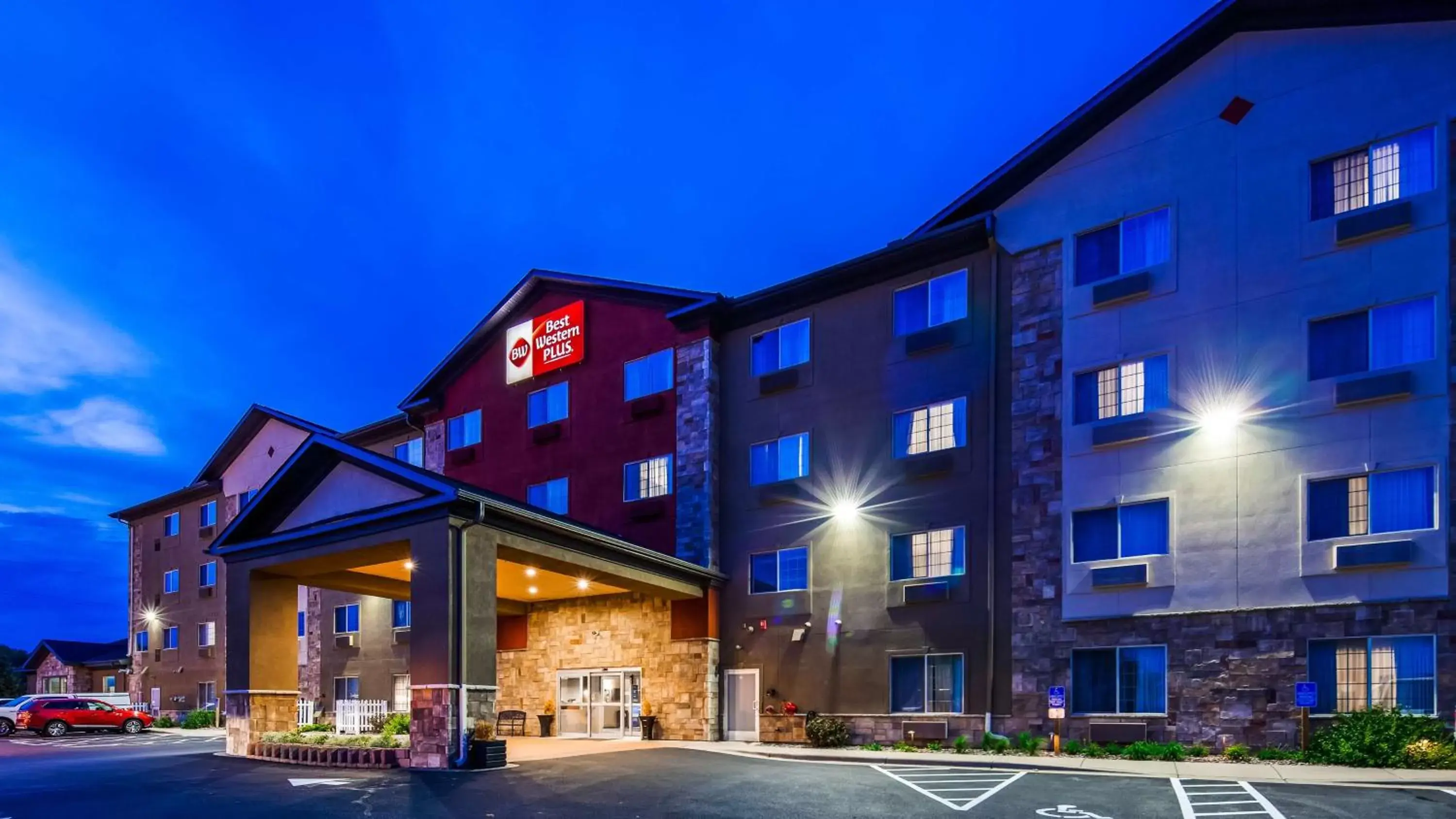 Best Western Plus Blaine at the National Sports Center Best Western Plus Blaine at the National Sports Center