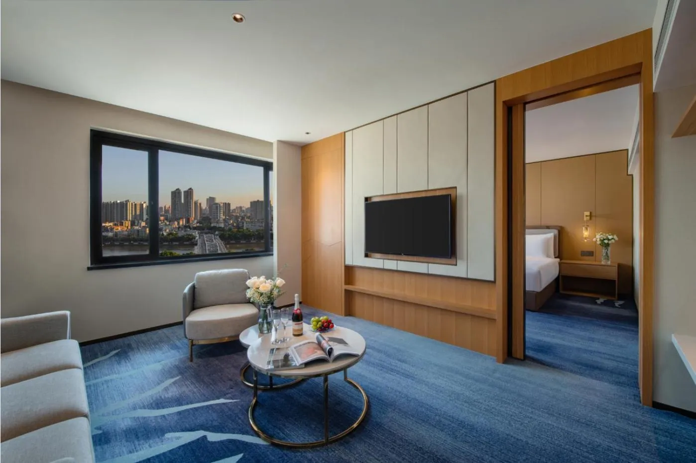 River View King Suite  in Guangzhou Hotel