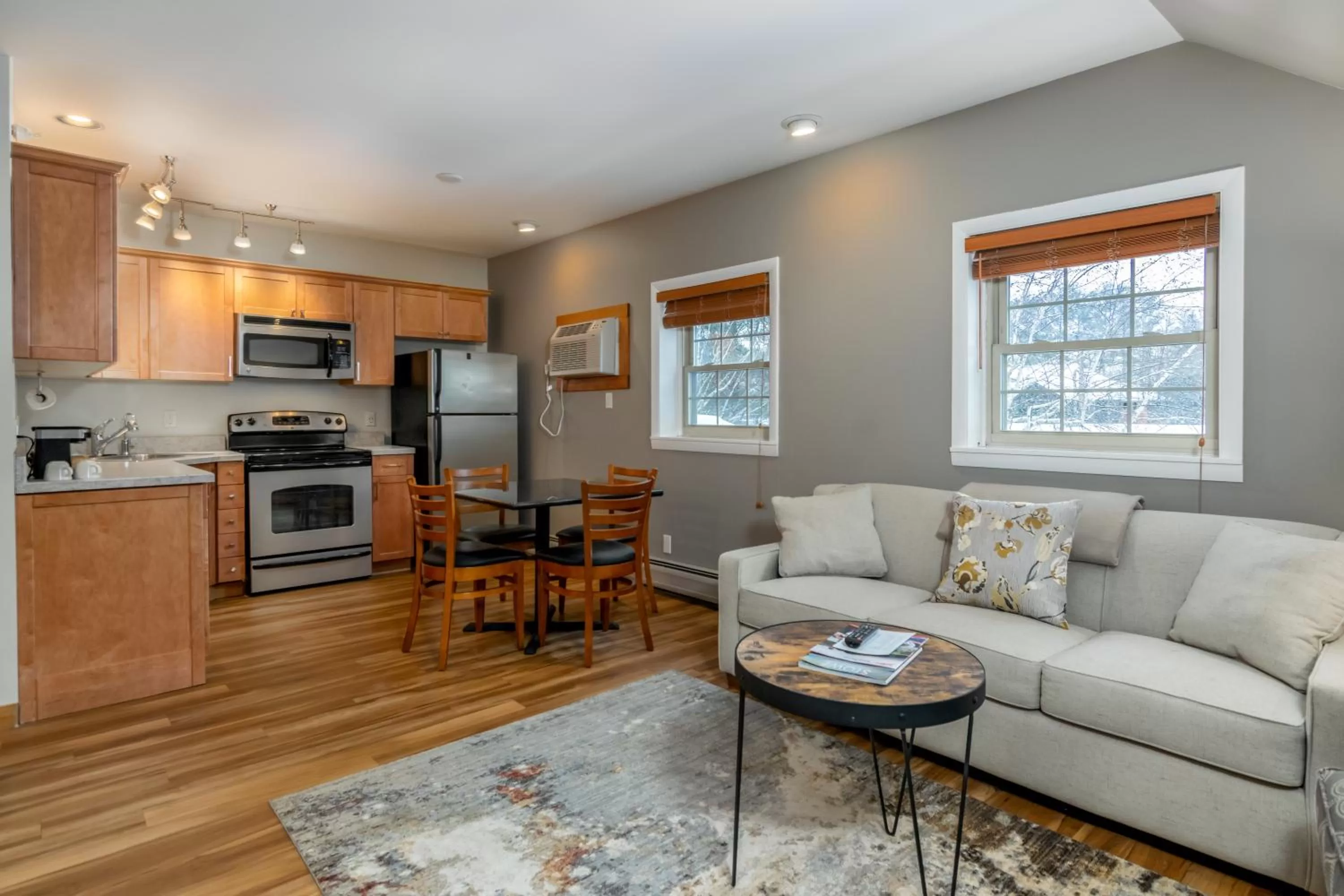 Two Bedroom Condo Main Inn in Grey Fox Inn