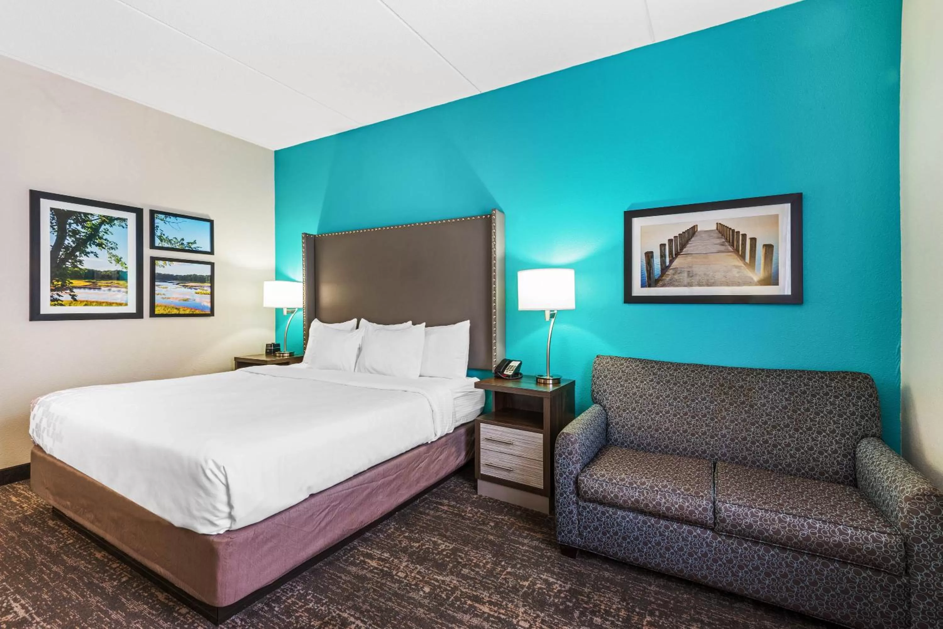 Executive King Room - Mobility Access/Non-Smoking in La Quinta by Wyndham Jamestown