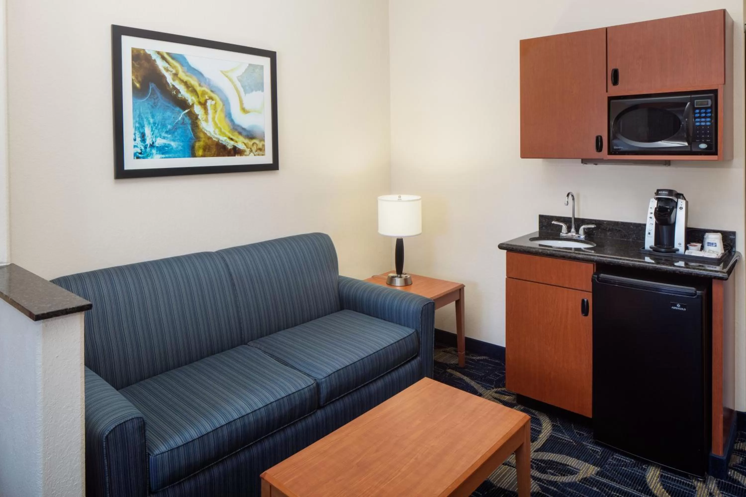 King Suite with Sofa Bed - Communications Accessible in Holiday Inn Express & Suites Midland Loop 250 by IHG
