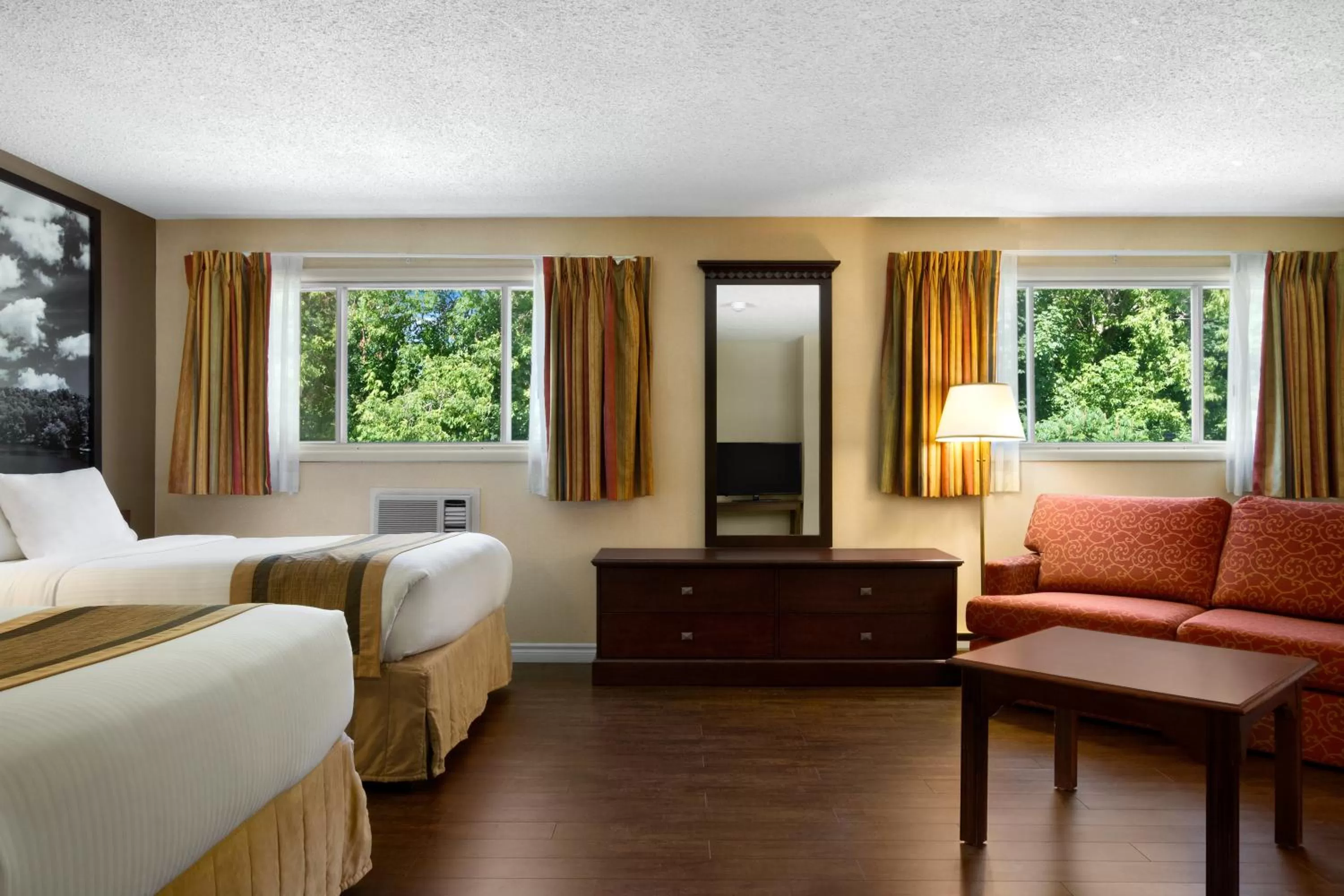 Deluxe Double Suite with Two Double Beds - Non-Smoking in Super 8 by Wyndham Brockville