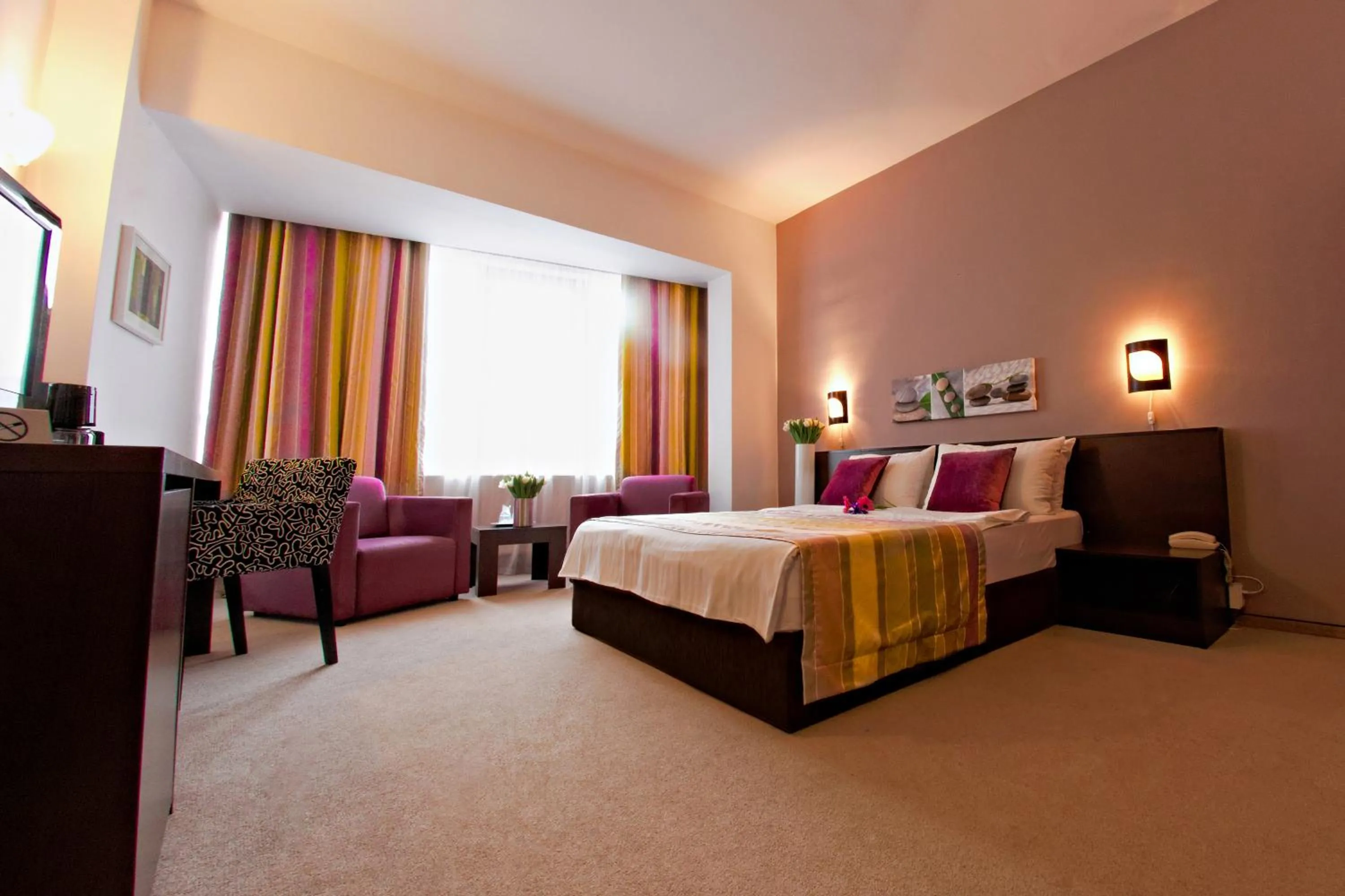 Executive Business Room in Unique Boutique