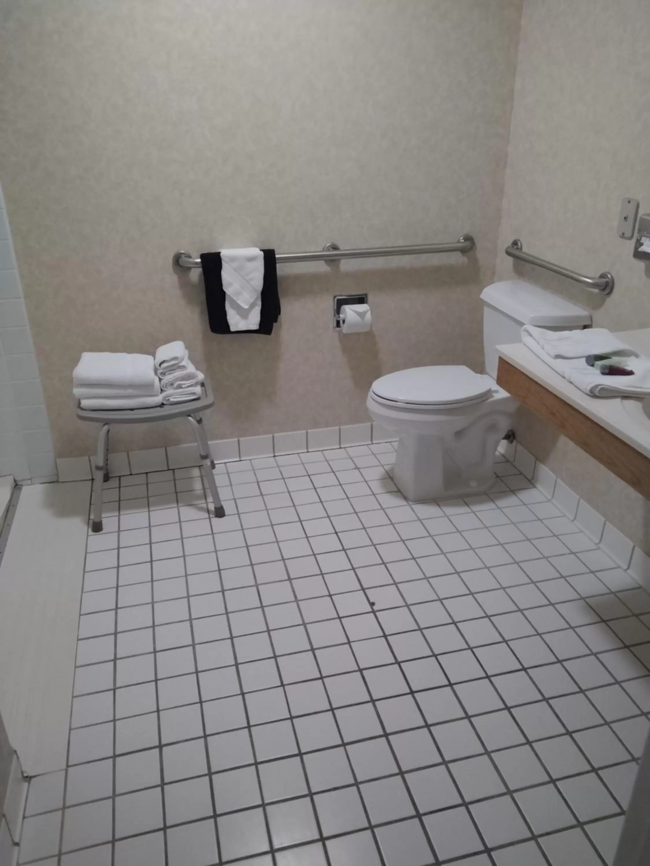Double Room - Disability Access in Stay Wise Inn Cedaredge