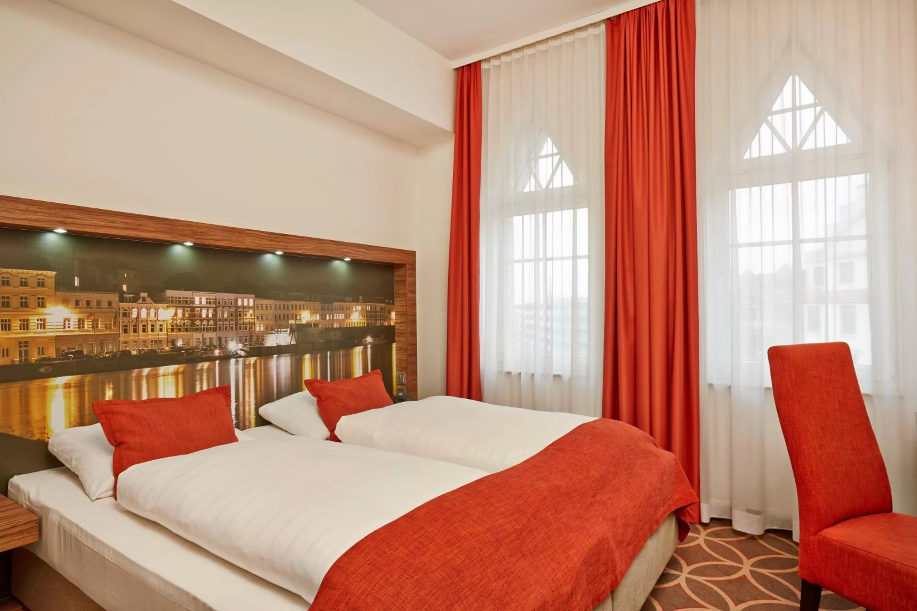 Queen Room in H+ Hotel Lübeck