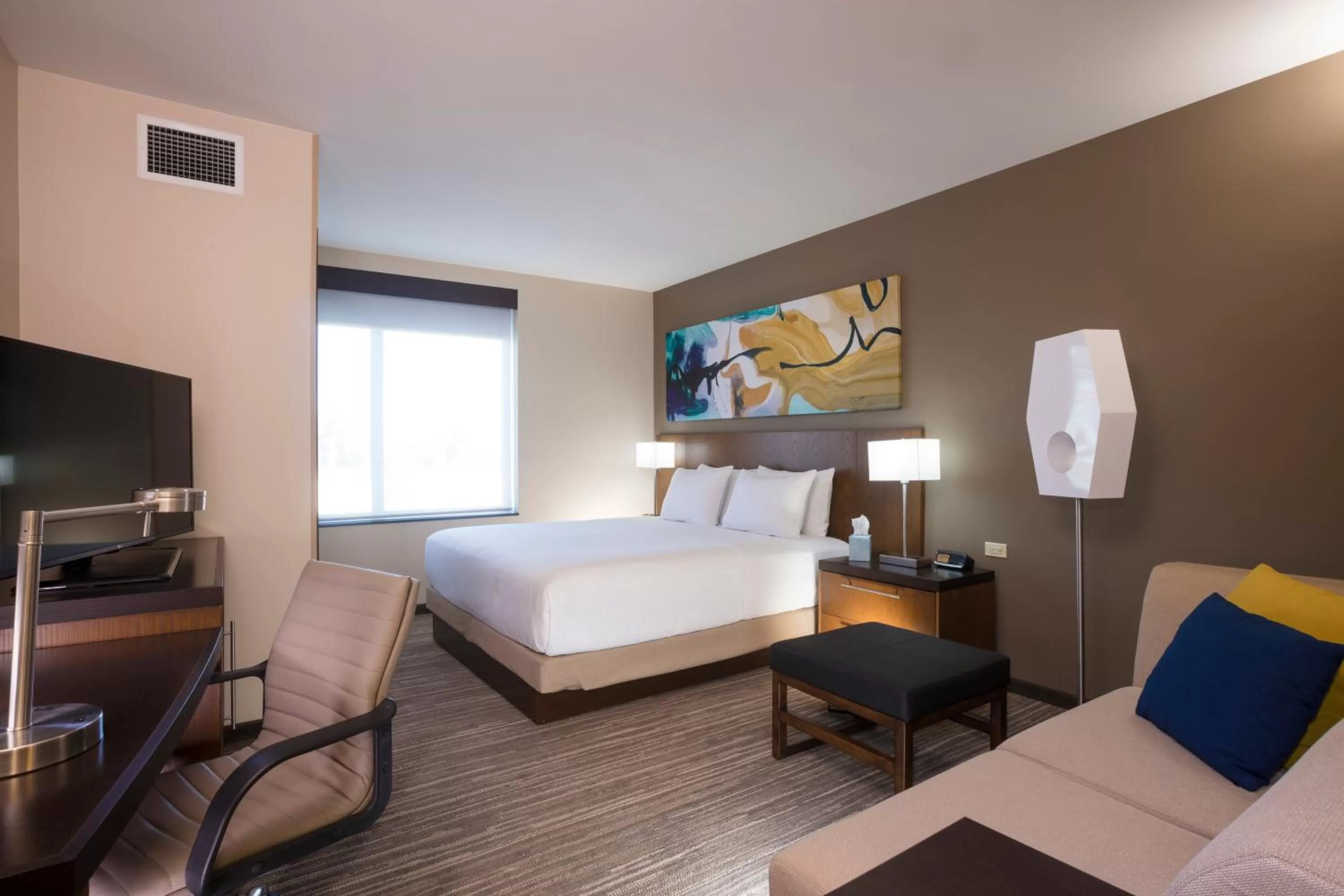 King Room with Sofa Bed in Hyatt Place Aguascalientes Bonaterra