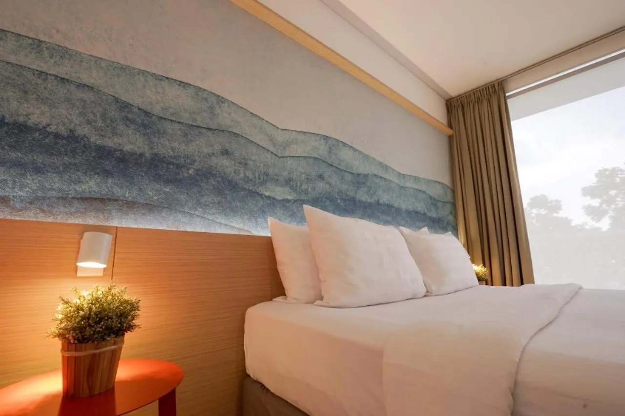 Superior Ocean Double Bed in Malaka Hotel Bandung