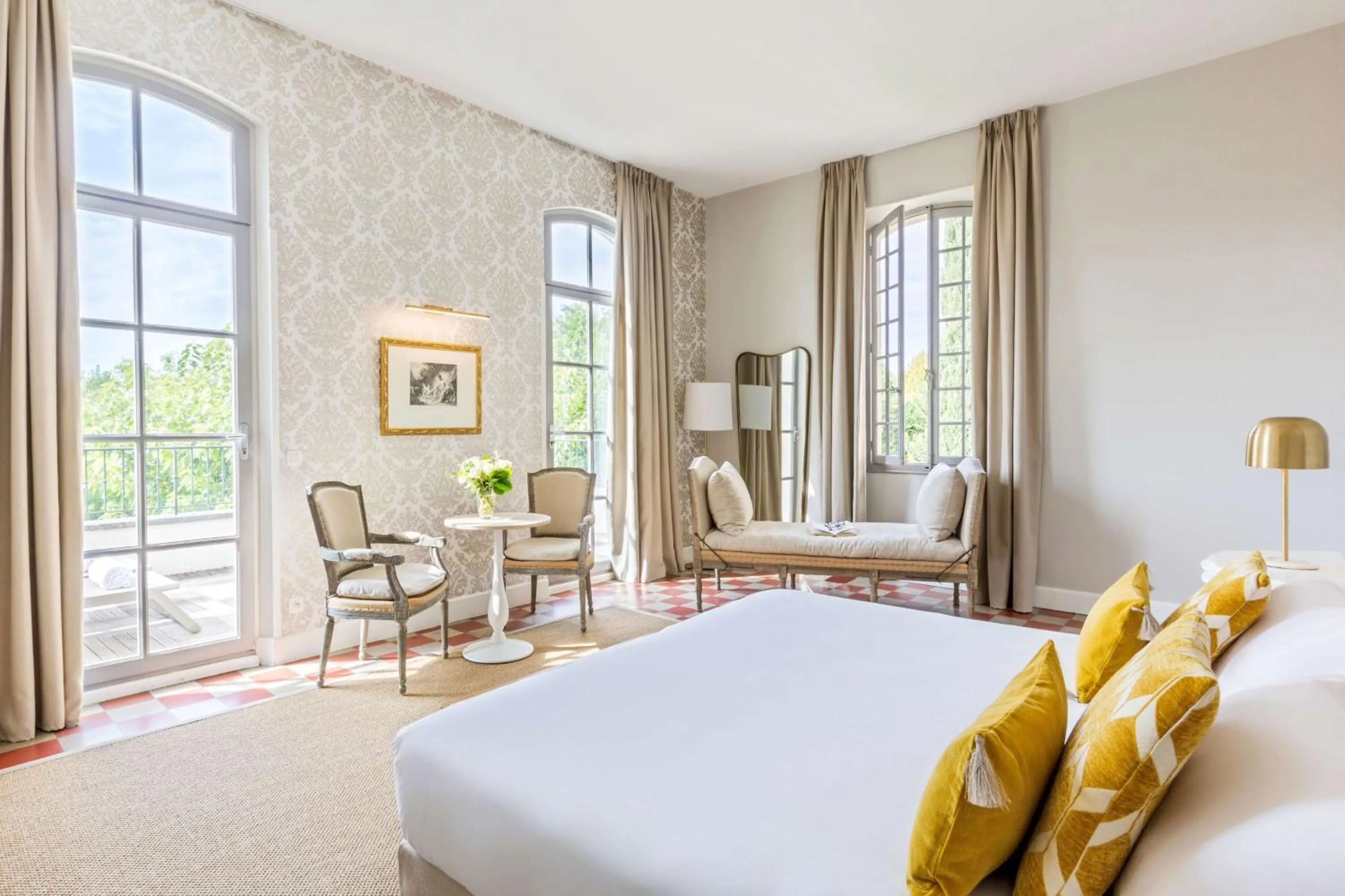 Signature Suite in Château de Mazan, BW Premier Collection by Best Western