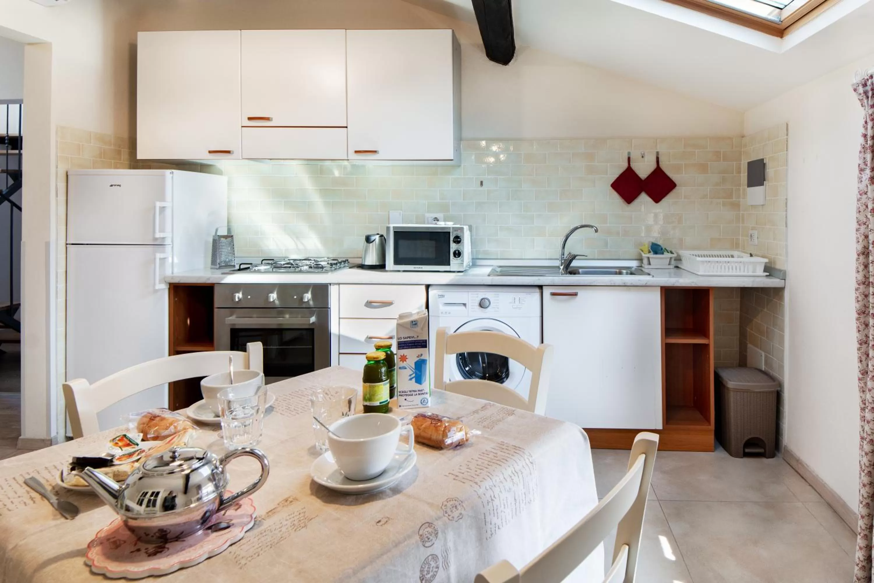 One Bedroom Apartment with Terrace in Dimora Salviati