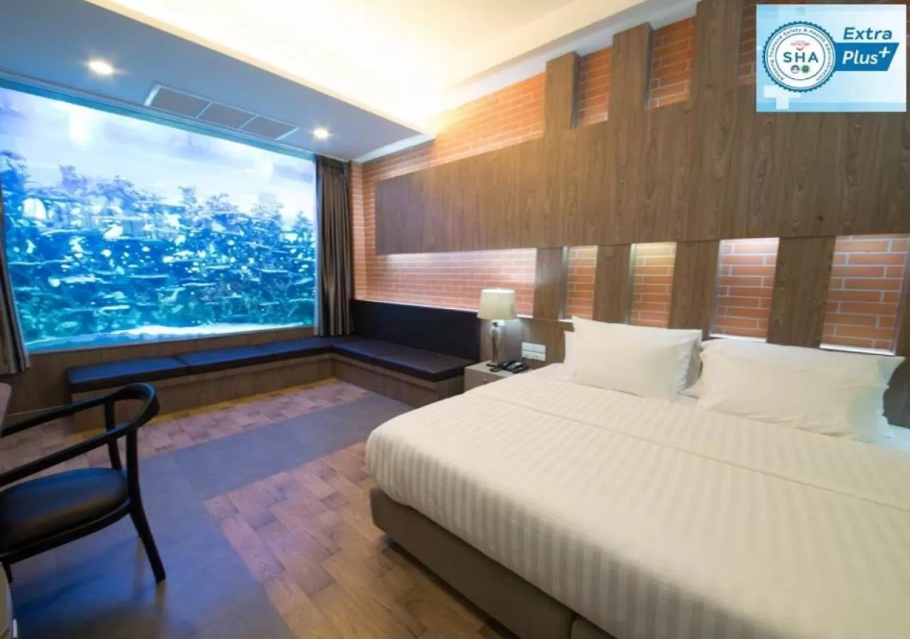 V20 Boutique Jacuzzi Hotel