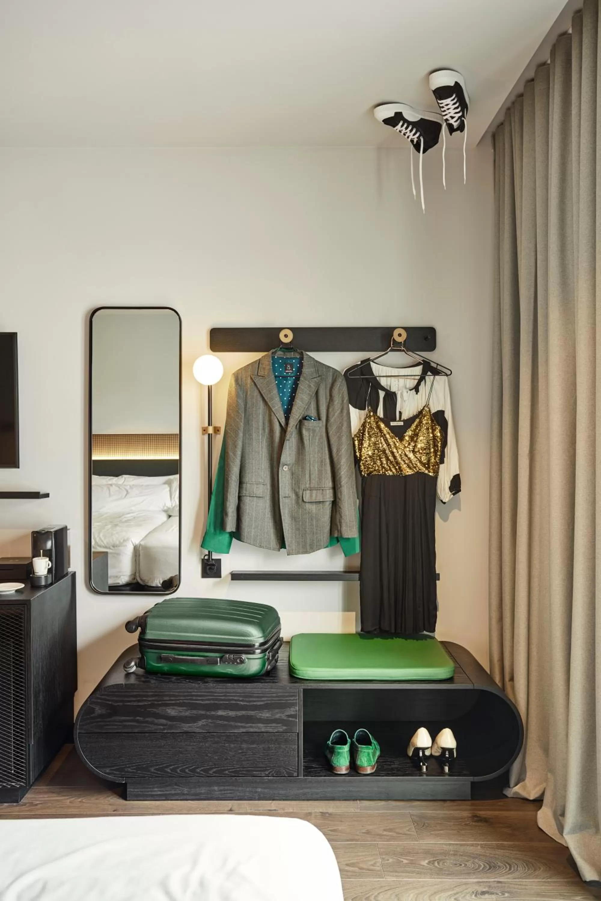 Small Double Room with Balcony in chic&basic Gravity