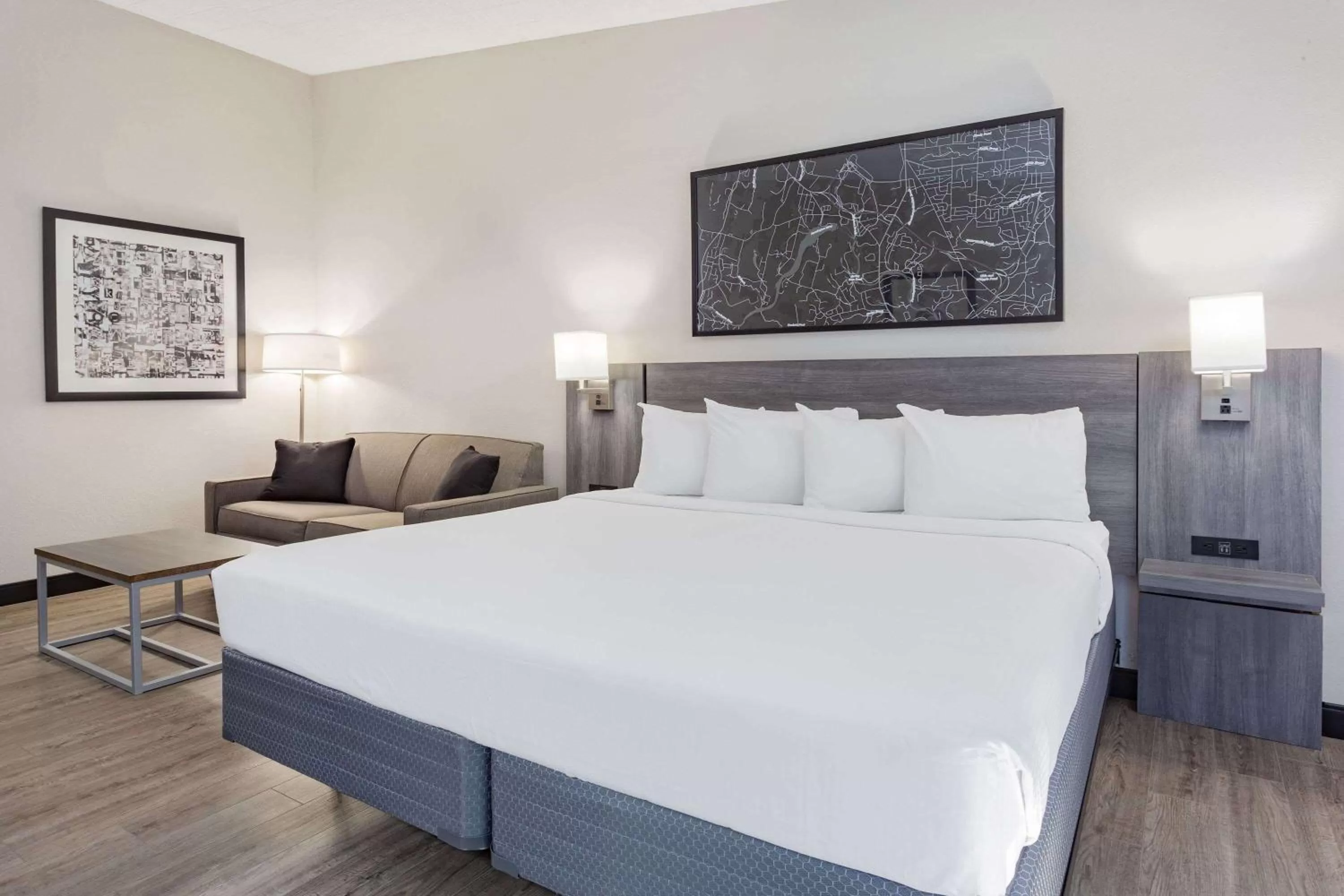 Photo of the whole room, Bed in Ramada by Wyndham Hartford North - Bradley Airport