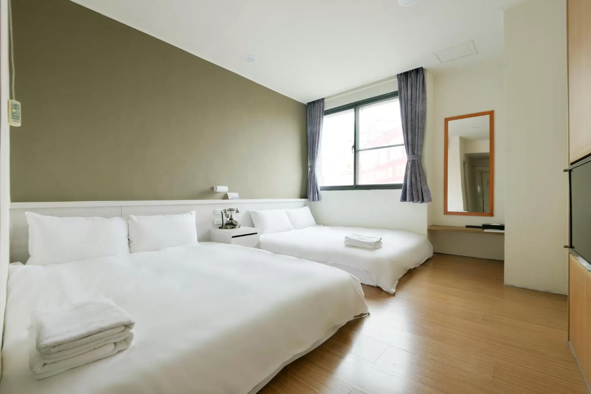 Deluxe Quadruple Room in Raise Hotel Taichung