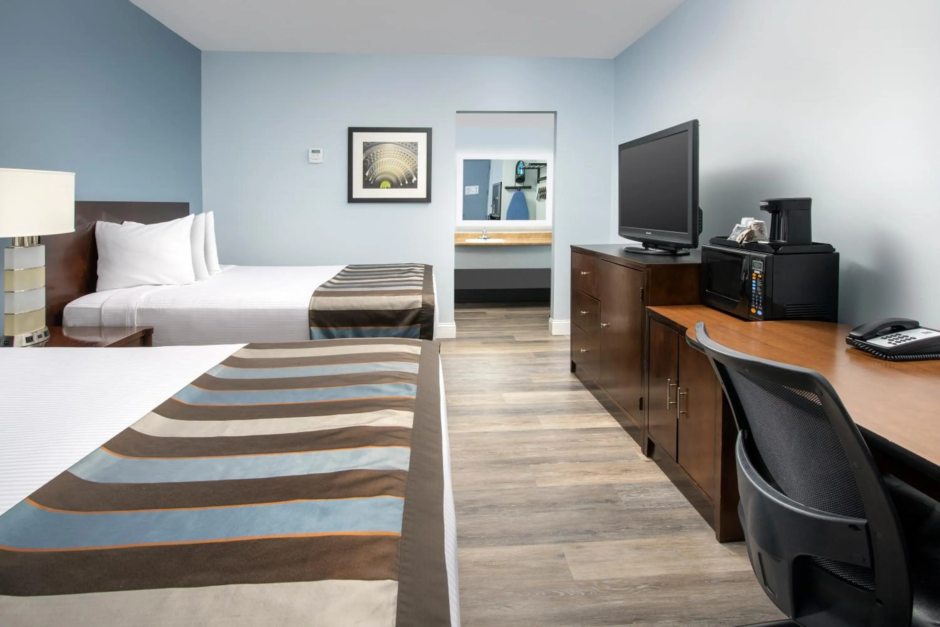 Queen Room with Two Queen Beds in Ivy City Hotel
