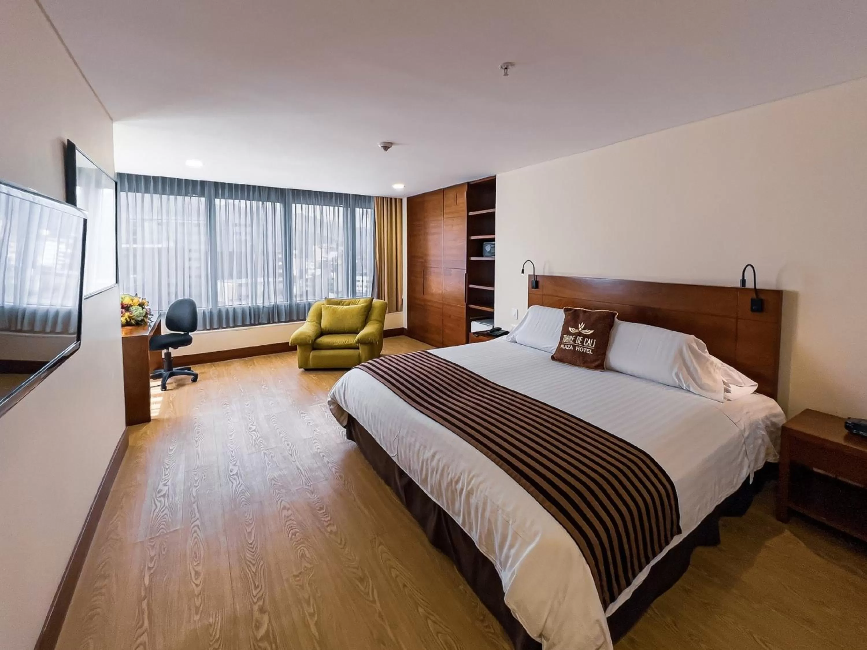 Premier Double Room in Torre de Cali Plaza Hotel