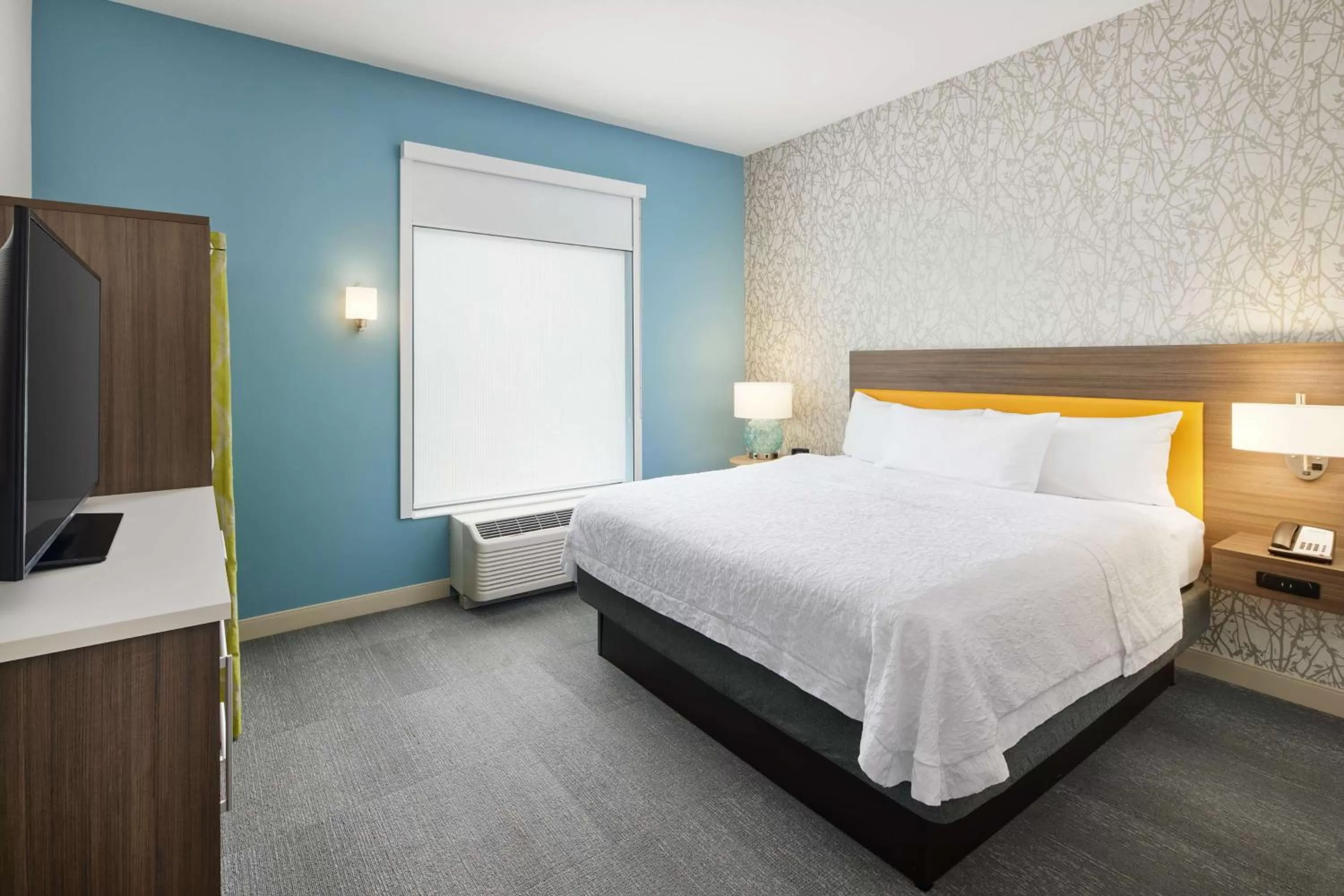 King Suite - Mobility Accessible/Non-Smoking in Home2 Suites By Hilton Stuart