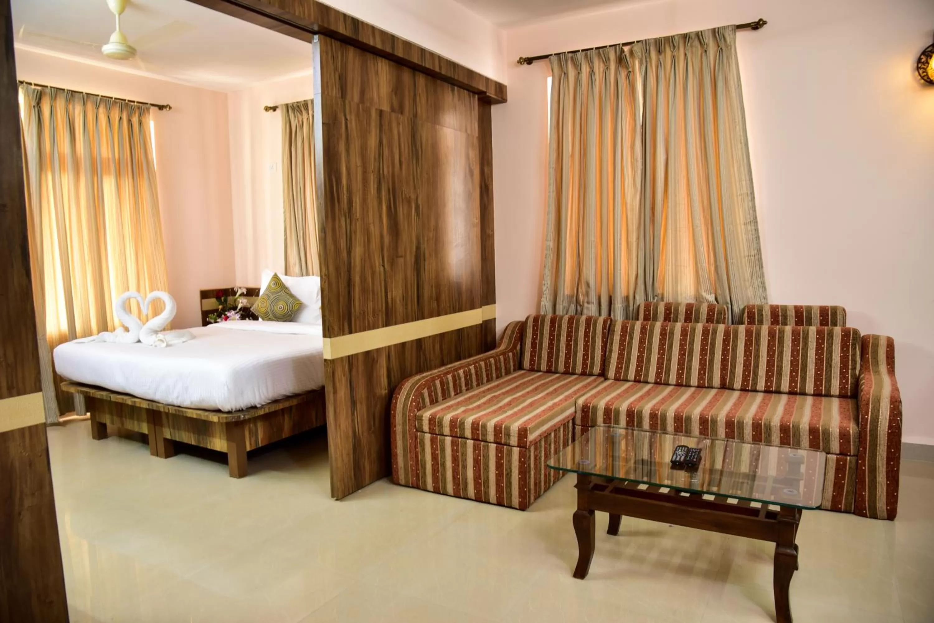 Deluxe King Room in La Grace Resort