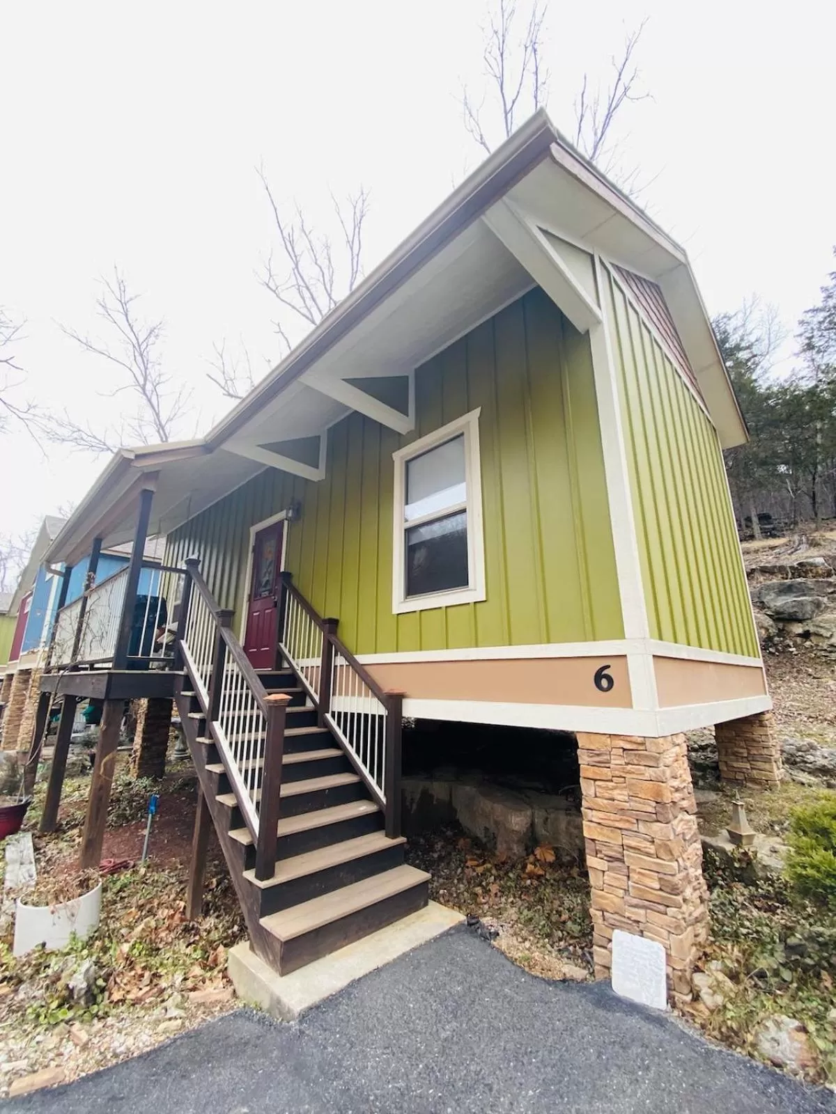 Glennbrook Treehouse6 in All Seasons Treehouse Village