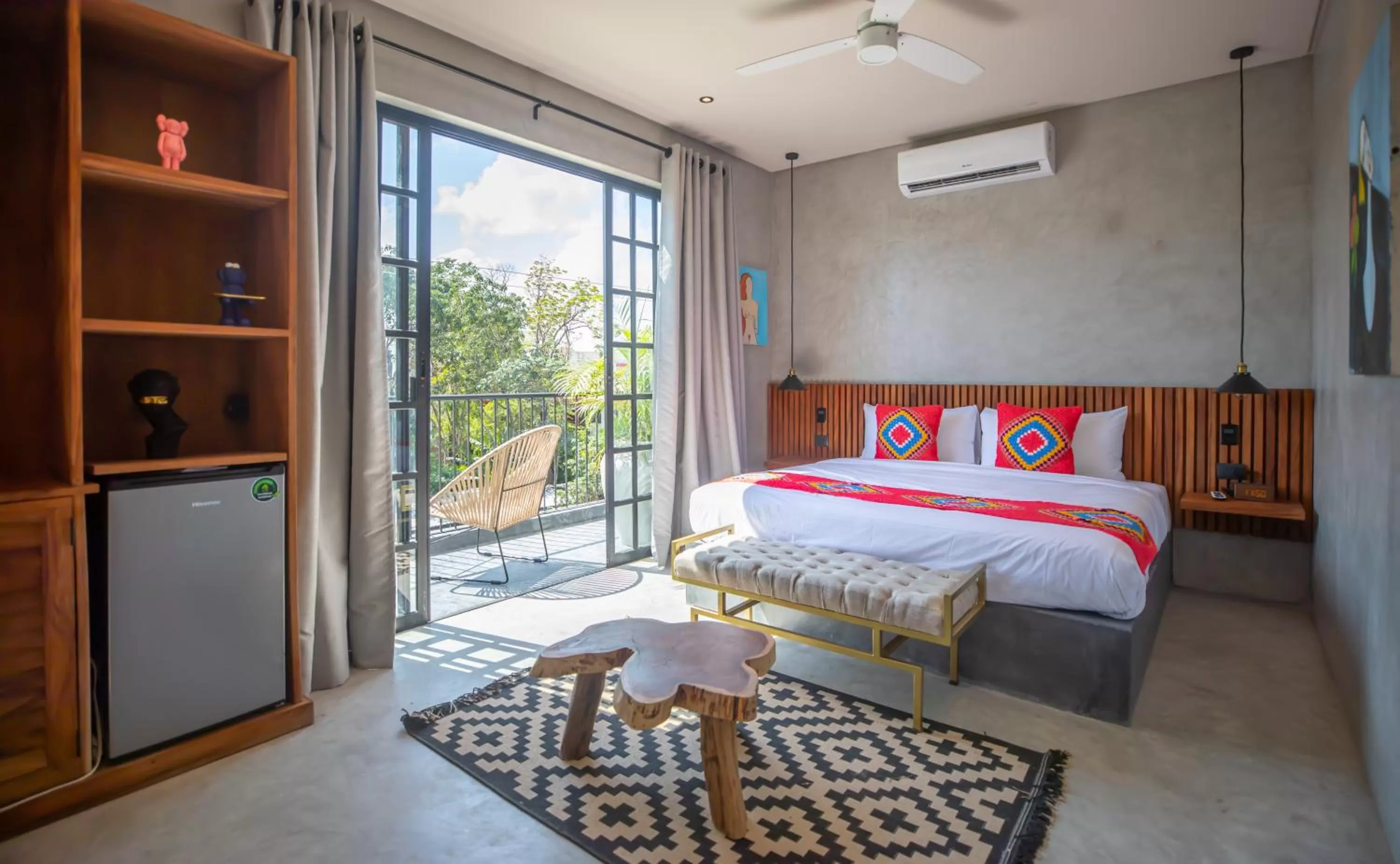 King Room with Balcony in Turquoise Tulum Hotel