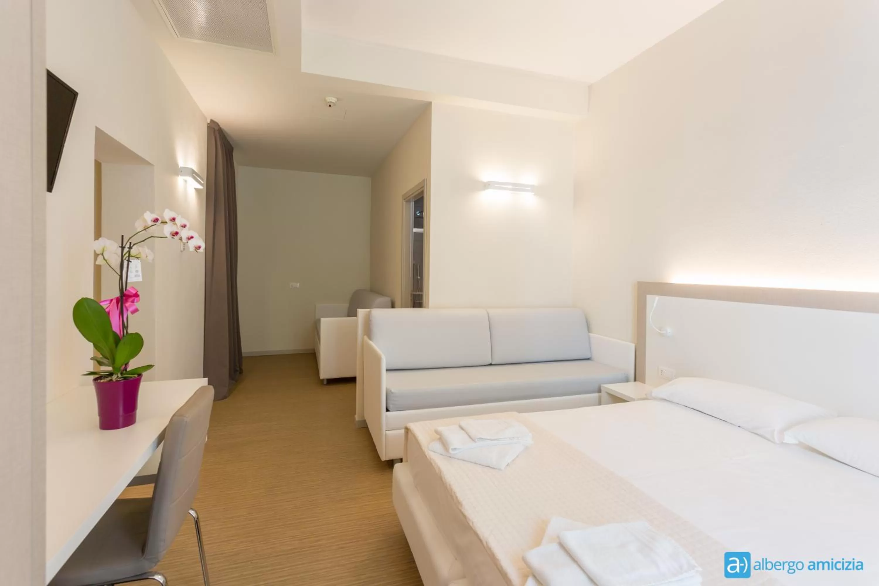 Junior Suite with Balcony in Hotel Amicizia