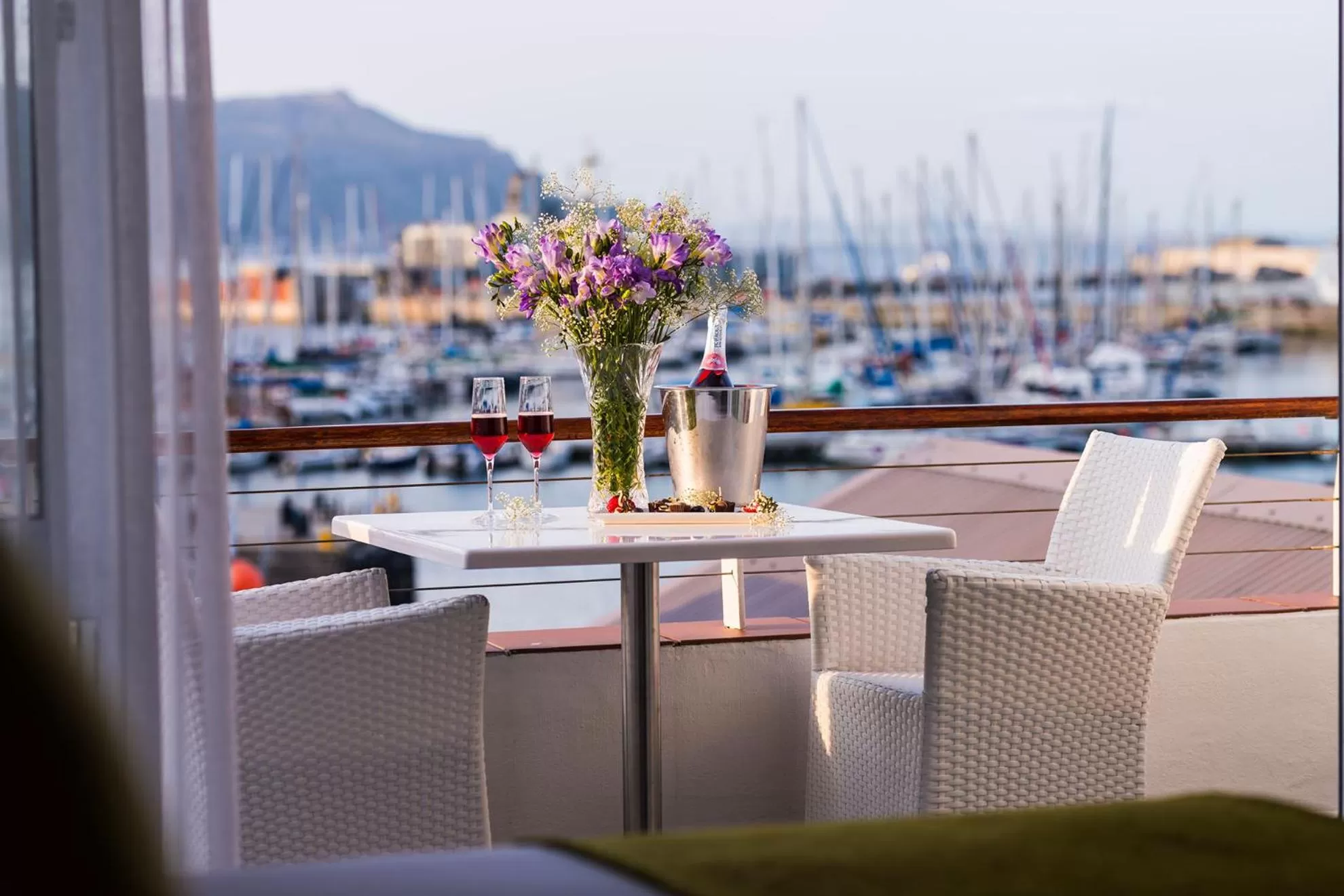 Deluxe Double or Twin Room with Balcony in Simon's Town Quayside Hotel