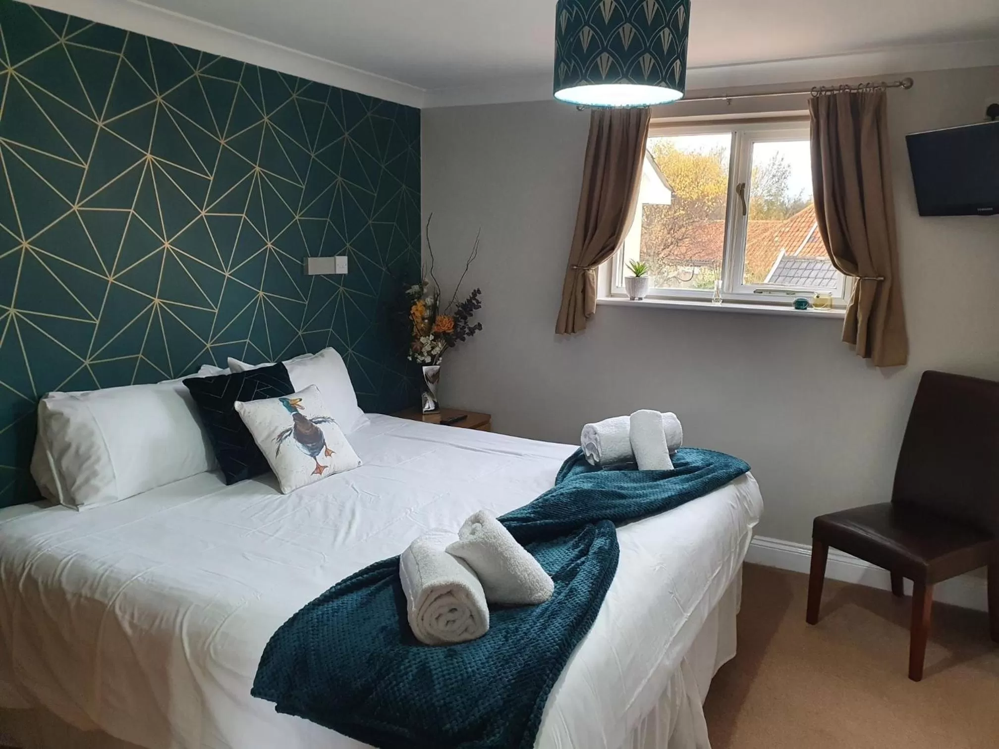 Double Room with Private Bathroom - single occupancy in The Nags Head