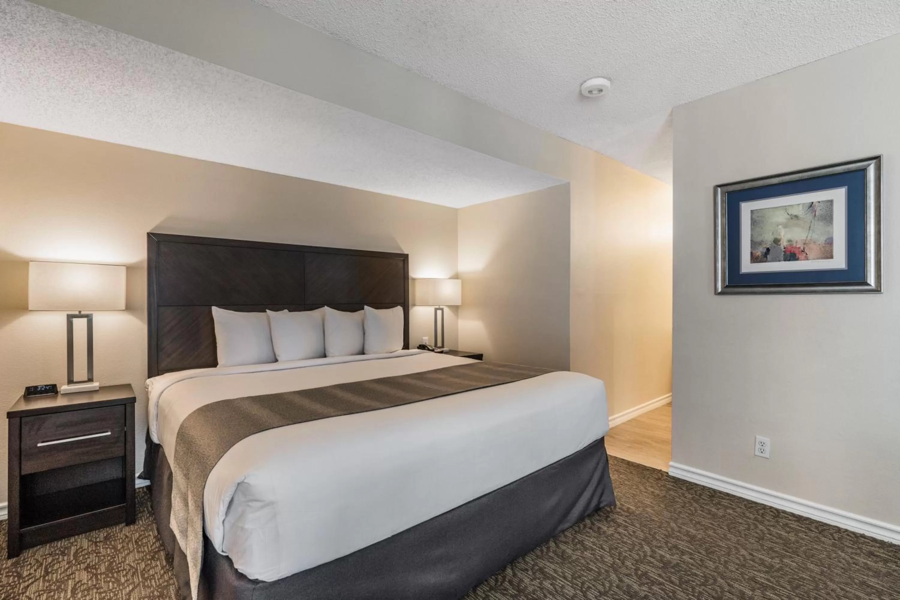 Two-Bedroom Suite in Chase Suite El Paso
