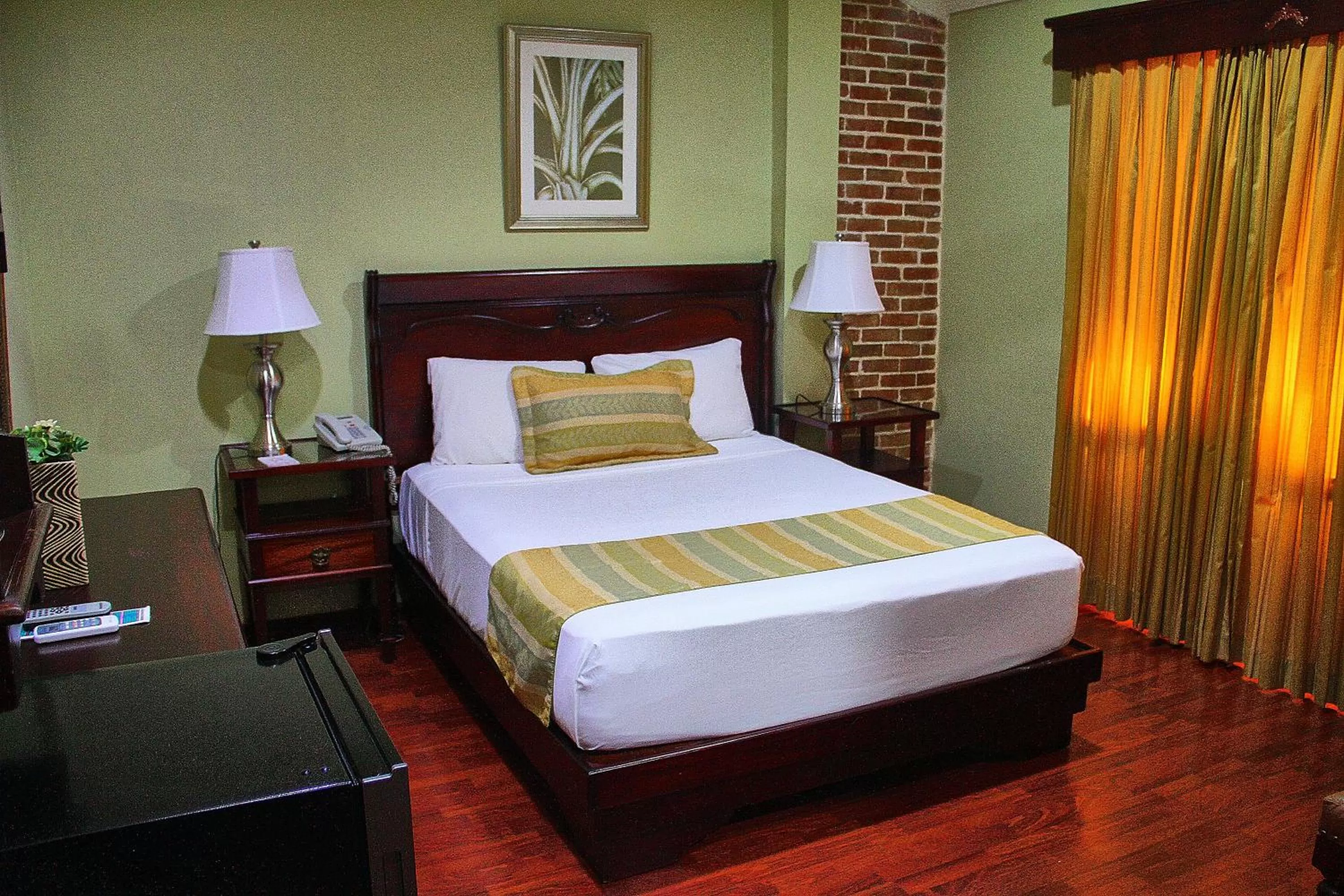 Deluxe Room in Platino Hotel & Casino