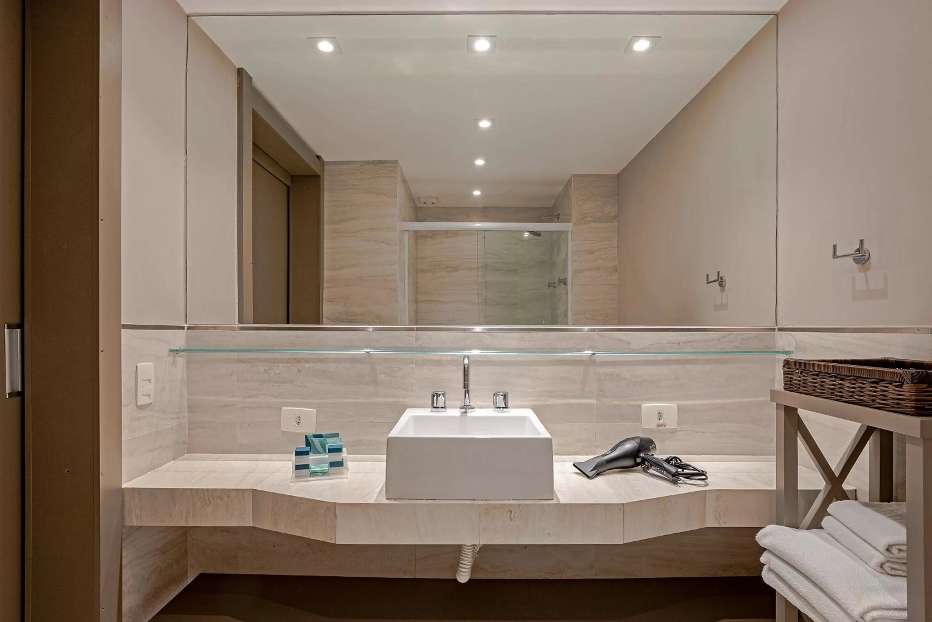 Deluxe Room in Slaviero Baia Norte Florianópolis