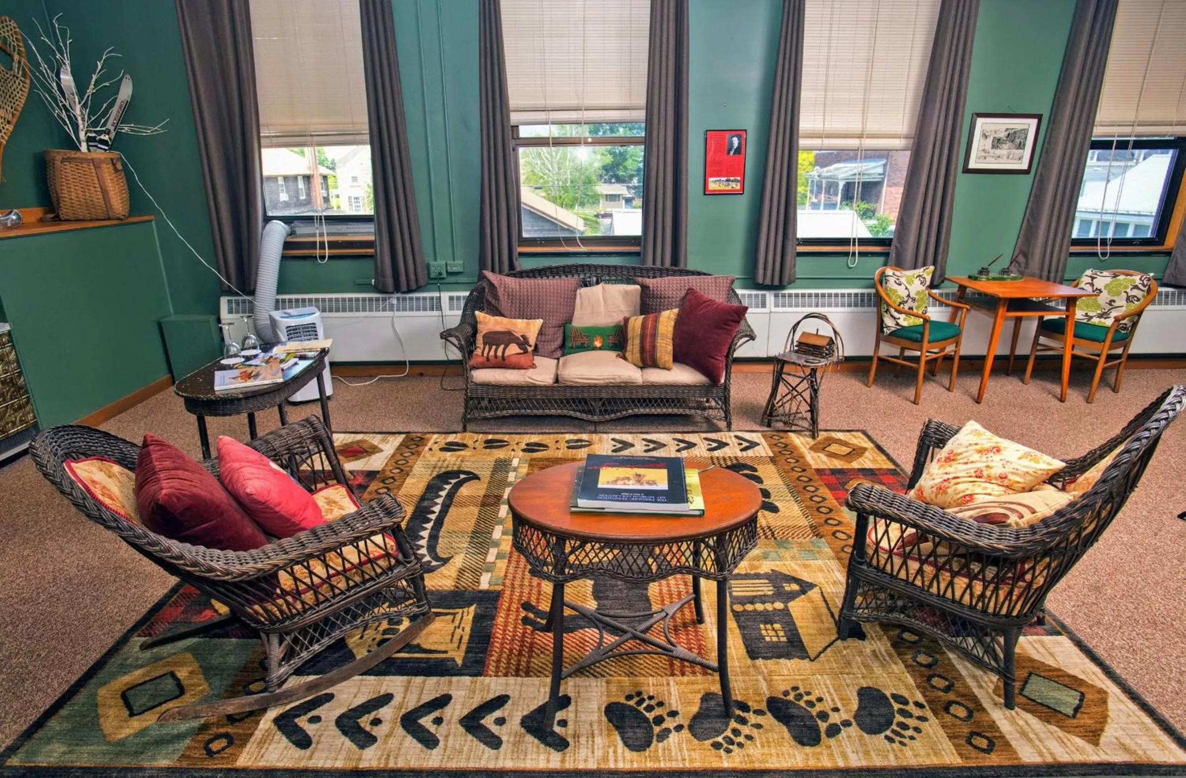 Deluxe Queen Room with Two Queen Beds in Sherman Inn