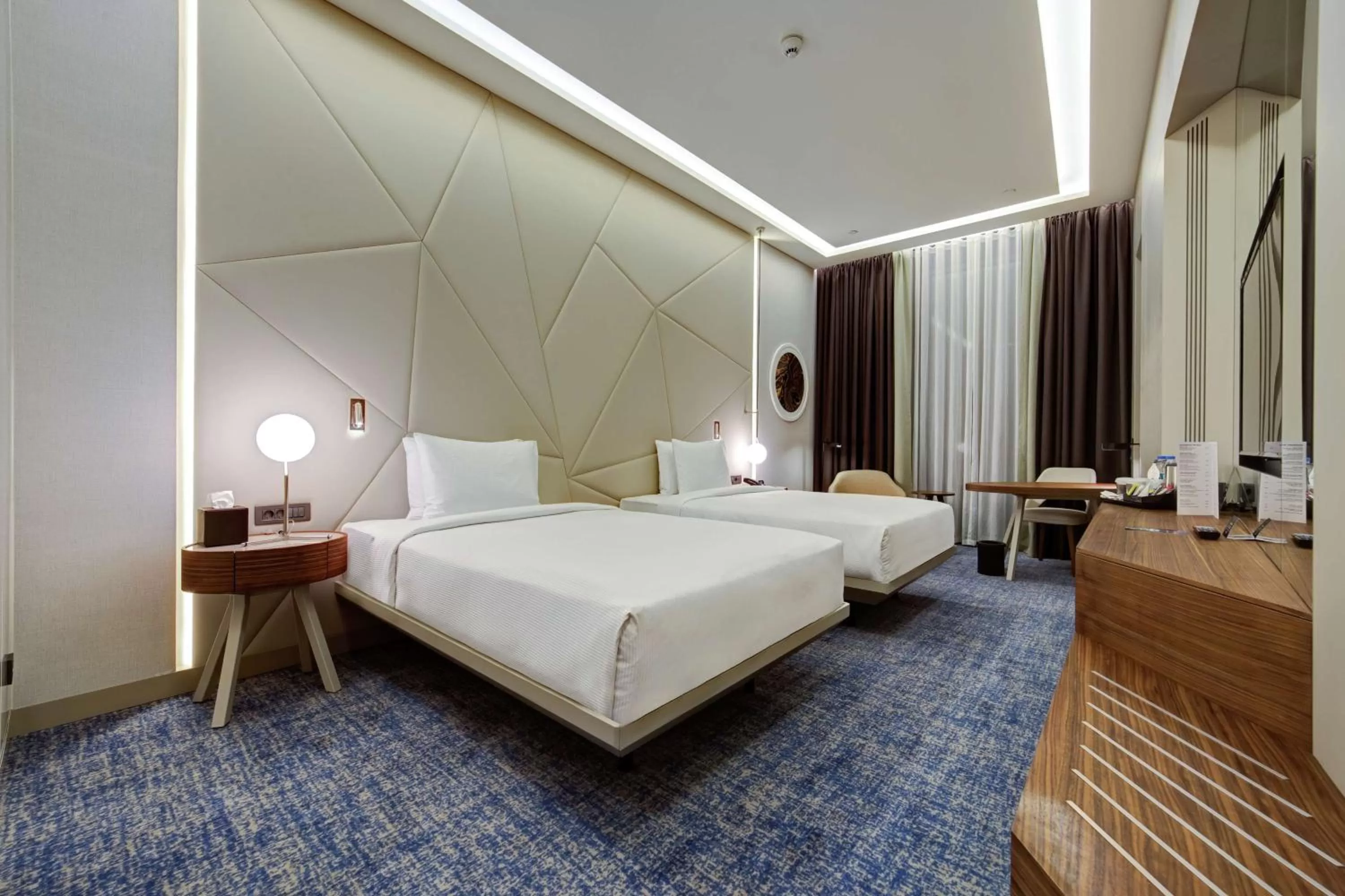 Twin Room in DoubleTree by Hilton Adana