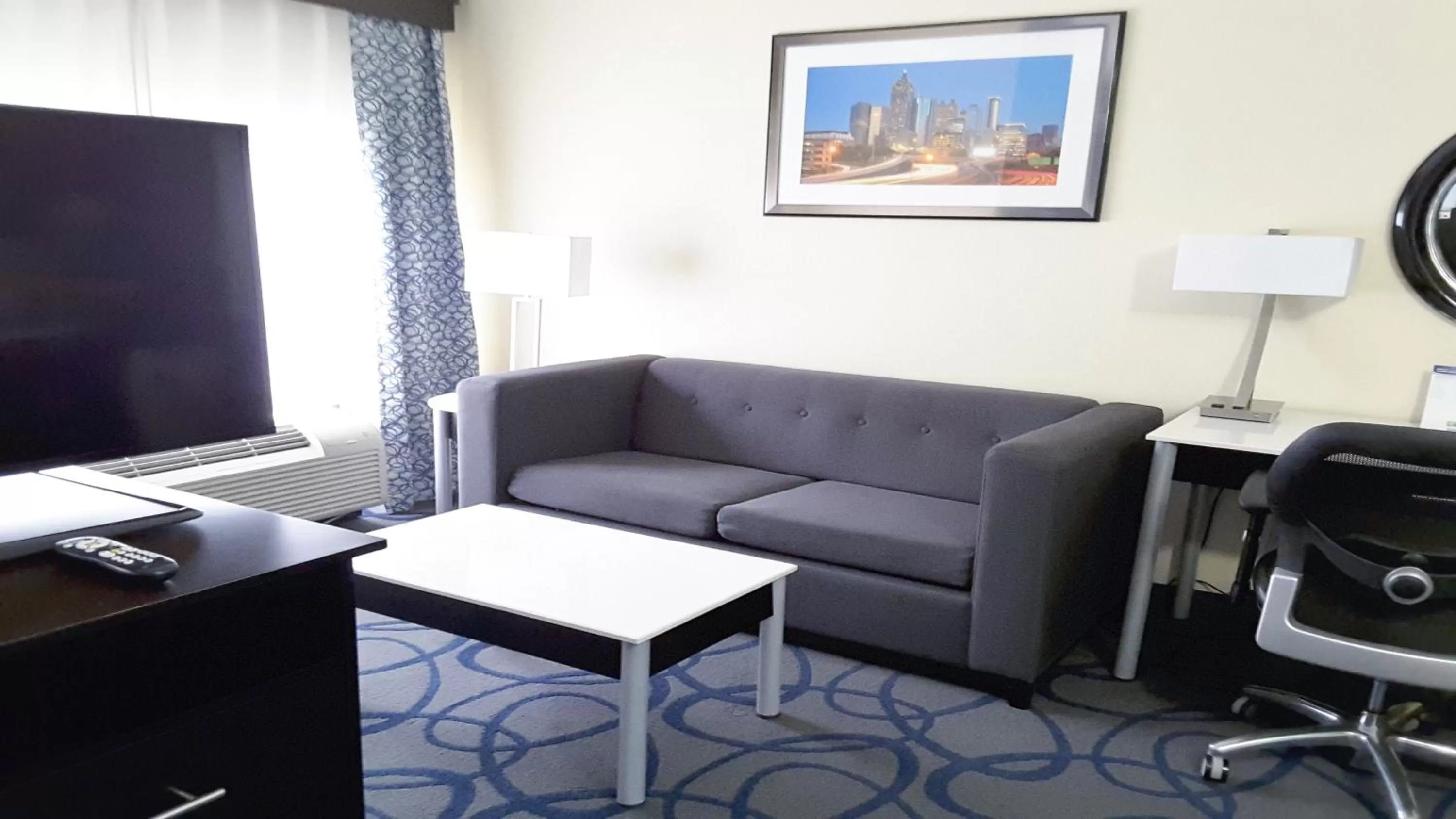 Standard Room with Two Queen Beds in Holiday Inn Express Hotel & Suites Lawrenceville by IHG