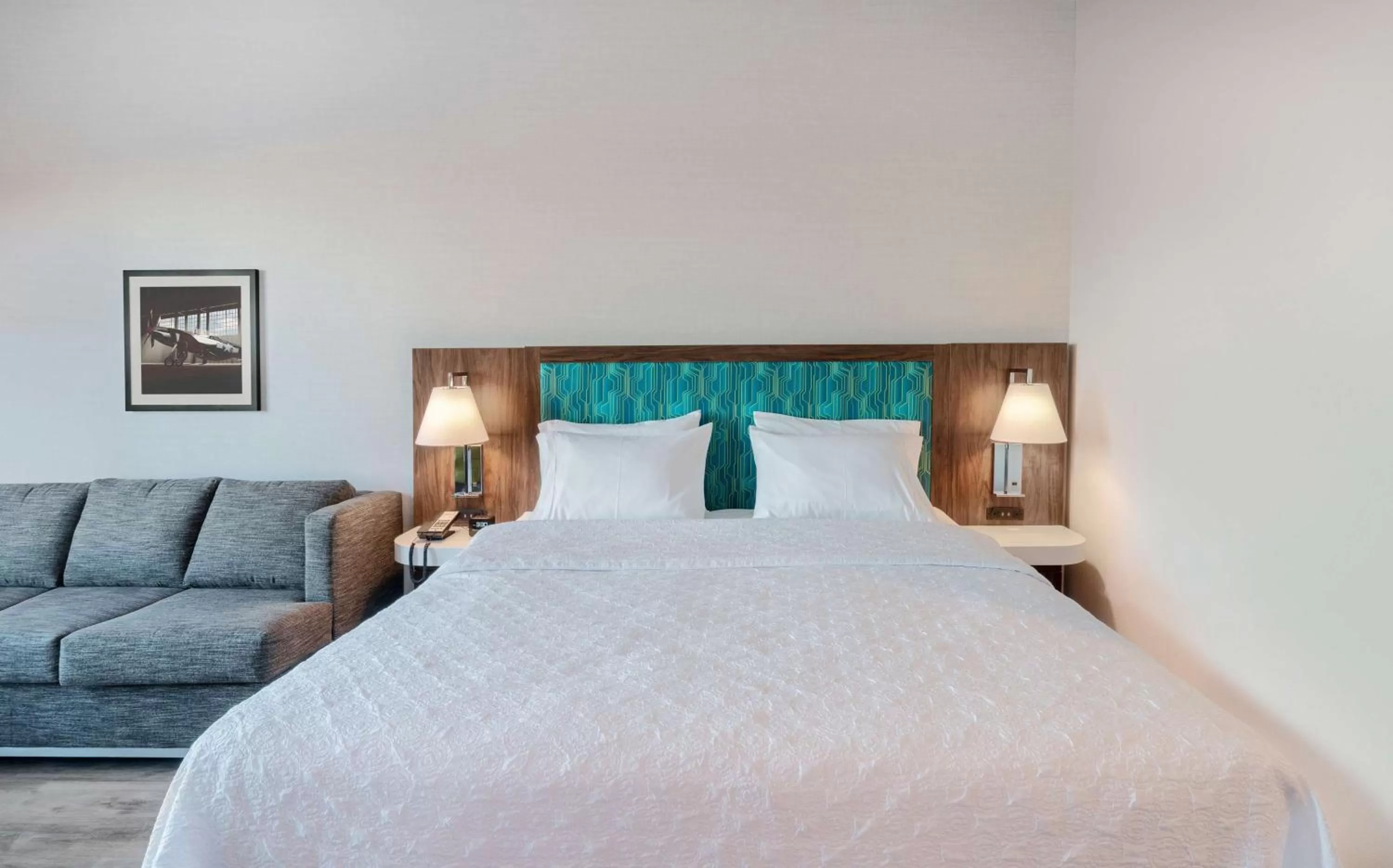 King Room with Sofa Bed - Non-Smoking in Hampton Inn Riverside March Air Force Base, Ca