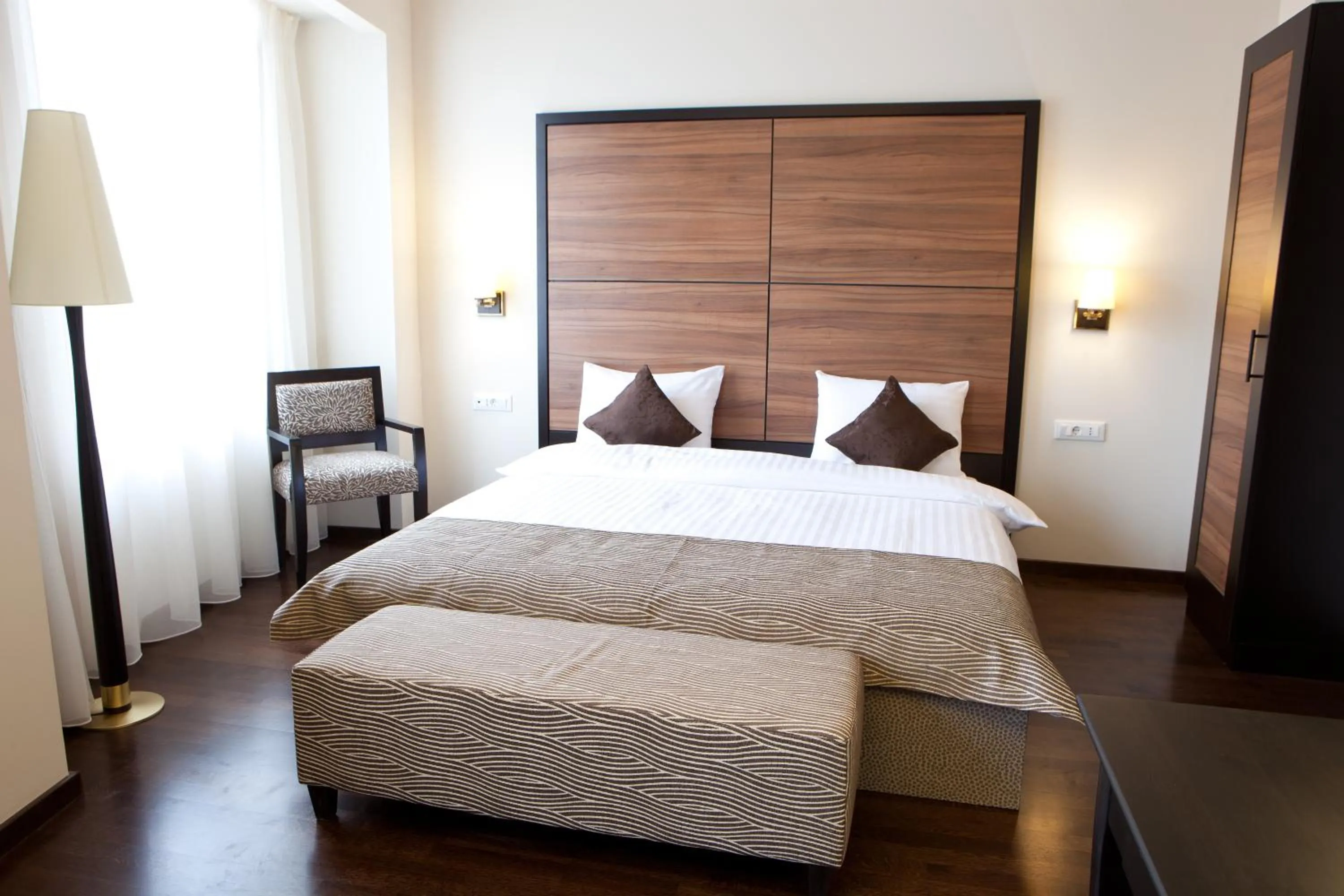 Junior Suite in Europa Royale Bucharest