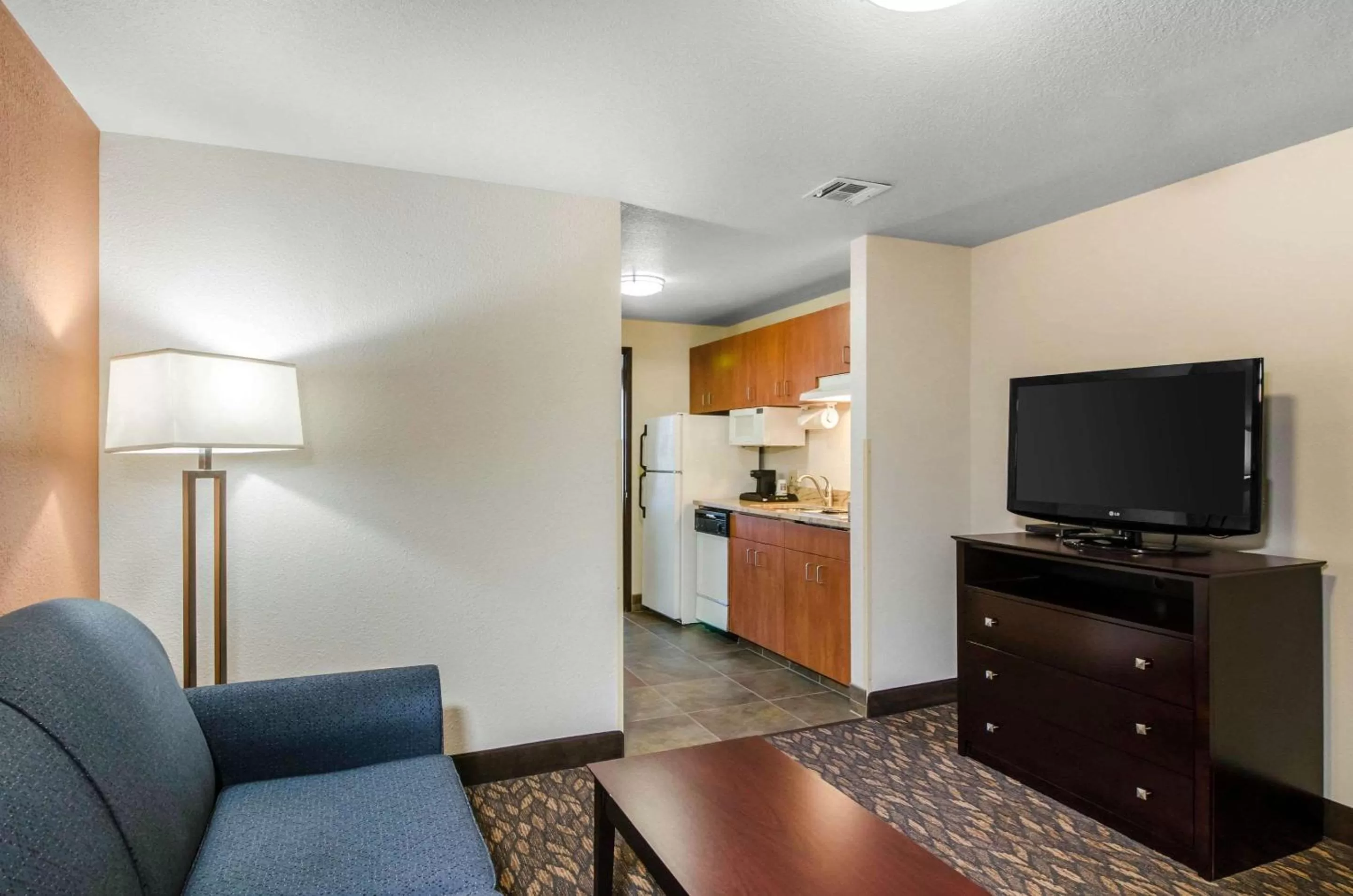 King Suite - Non-Smoking in Comfort Inn & Suites Ashland
