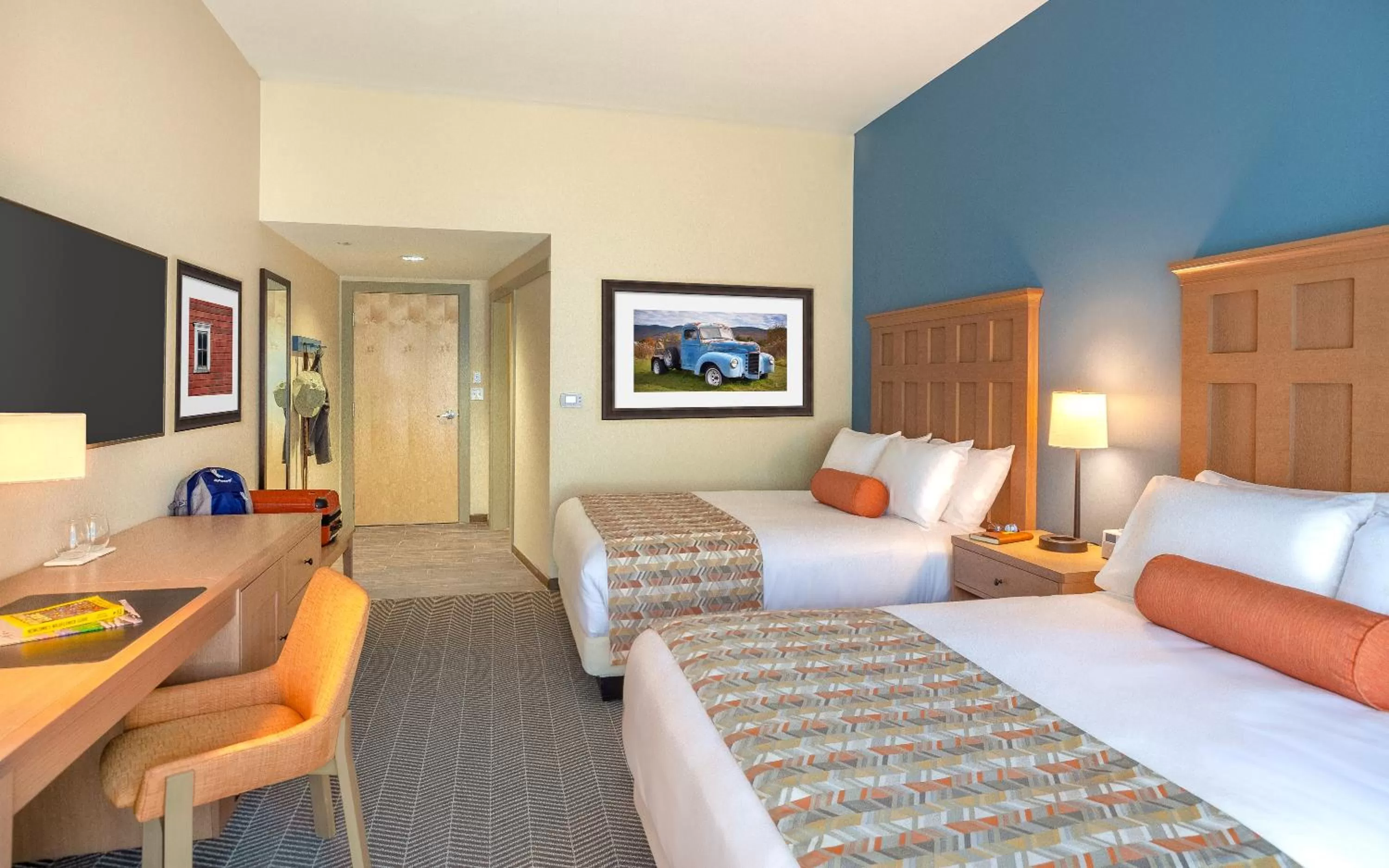 Queen Room - Disability Access in The Glen House