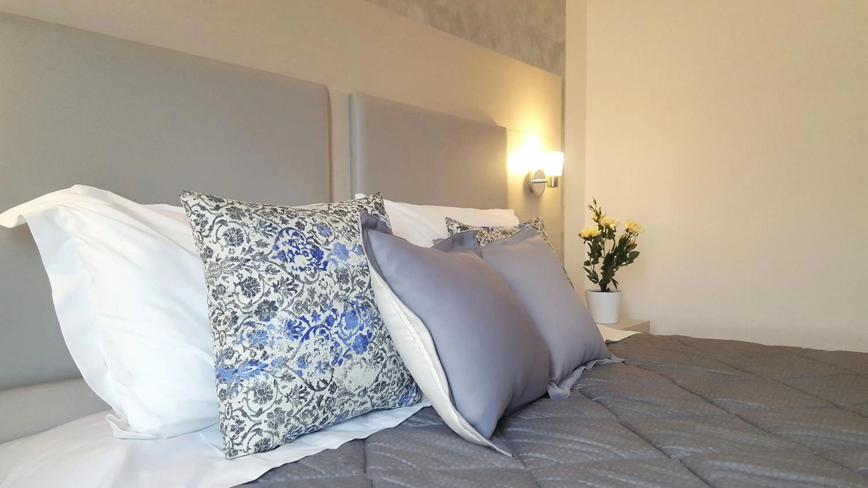 Superior Double or Twin Room in Hotel Luxor Florence