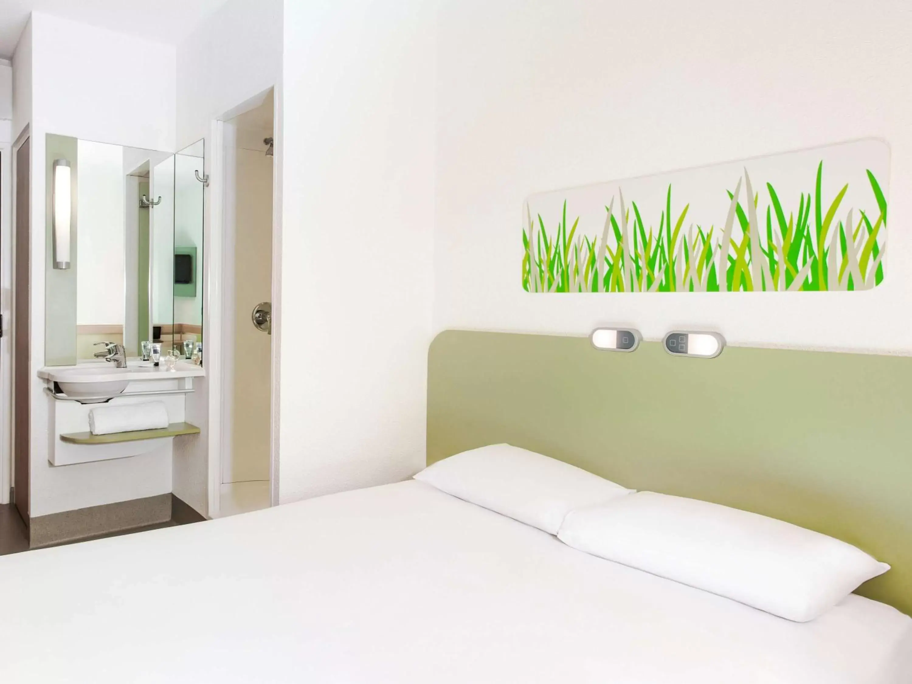 ibis budget London Hounslow ibis budget London Hounslow