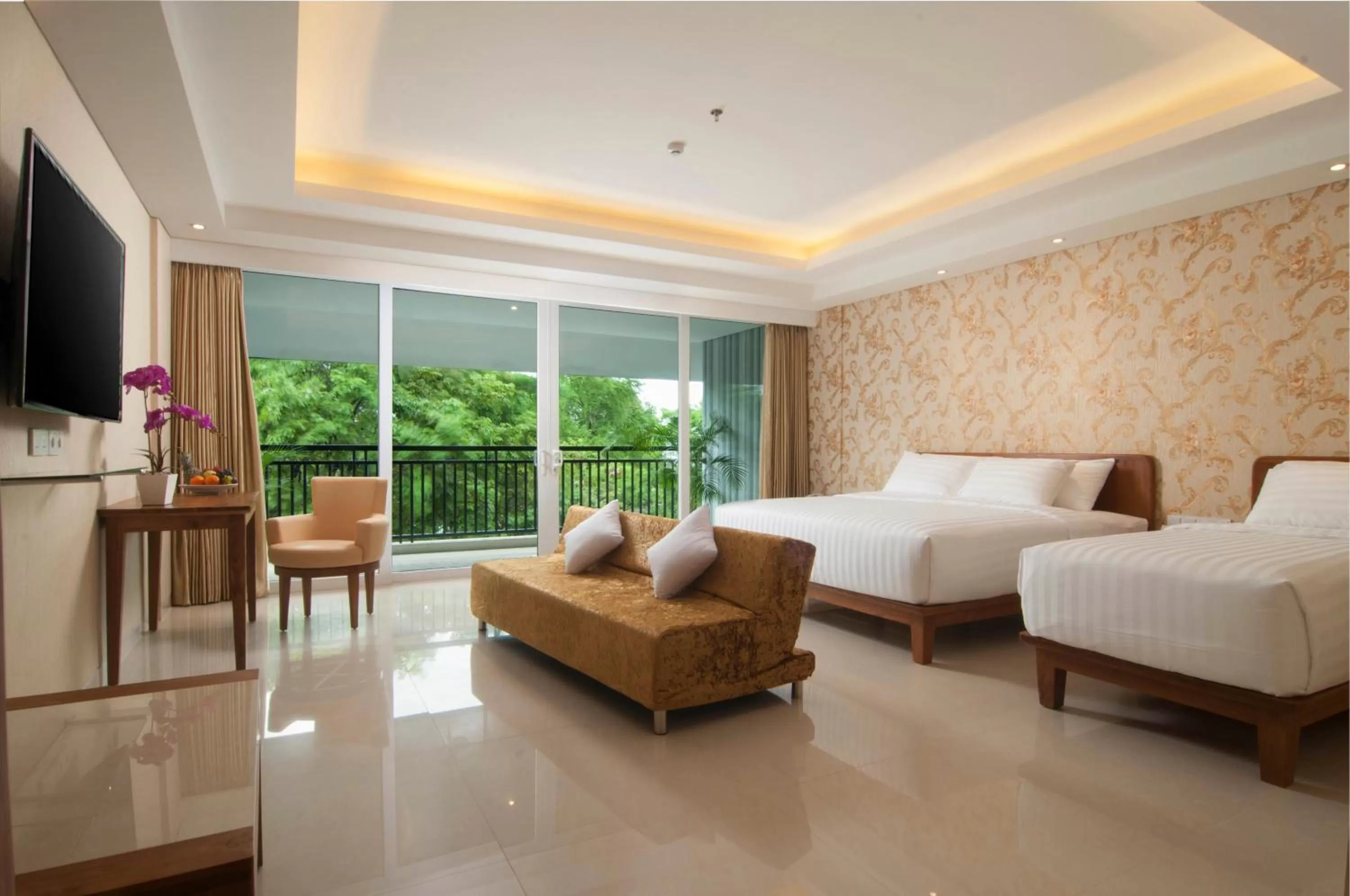 Family Room with with Breakfast Included in Sulis Beach Hotel & Spa