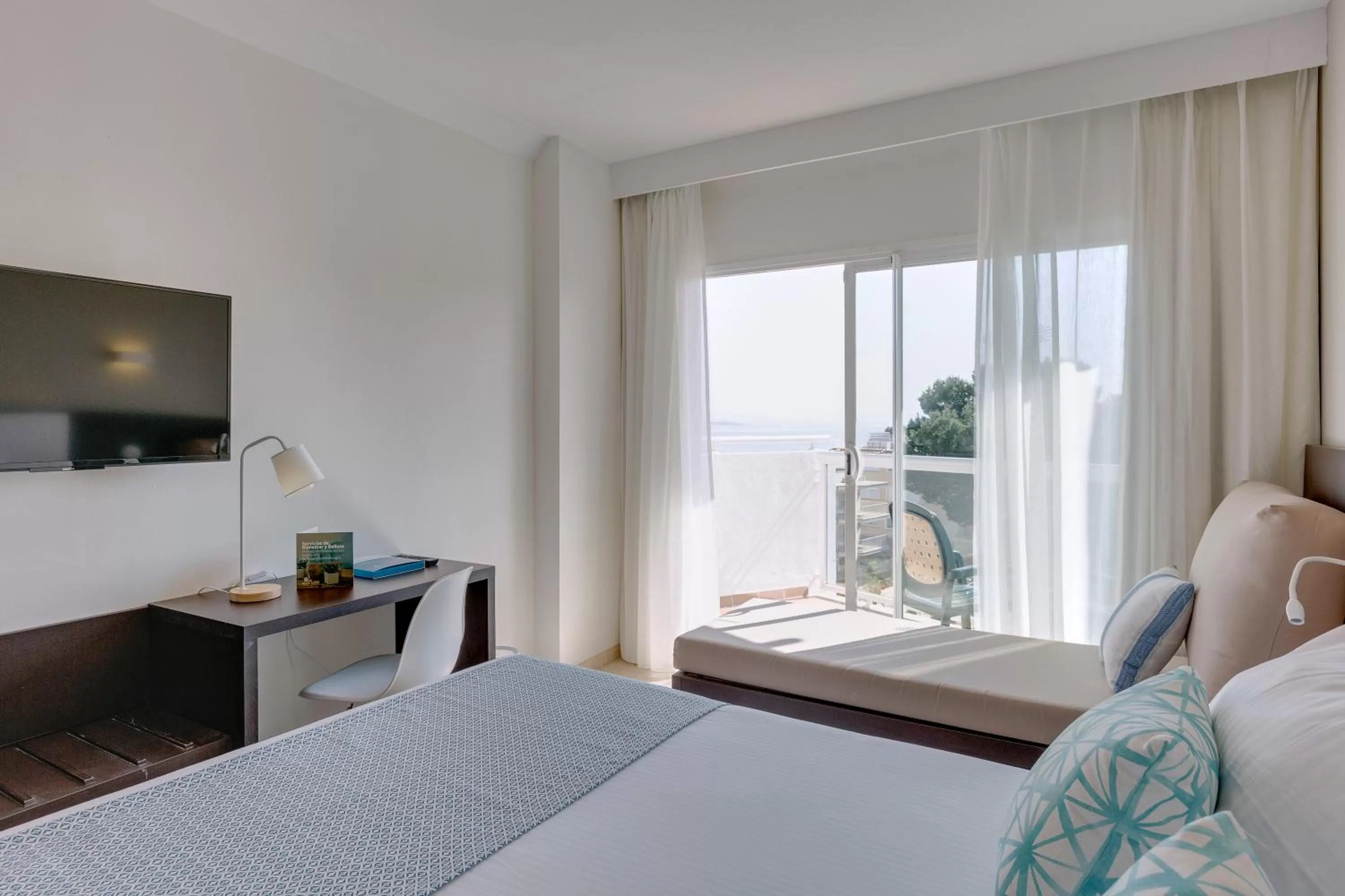 Double Room with Sea View in ILUNION Palmanova Mallorca
