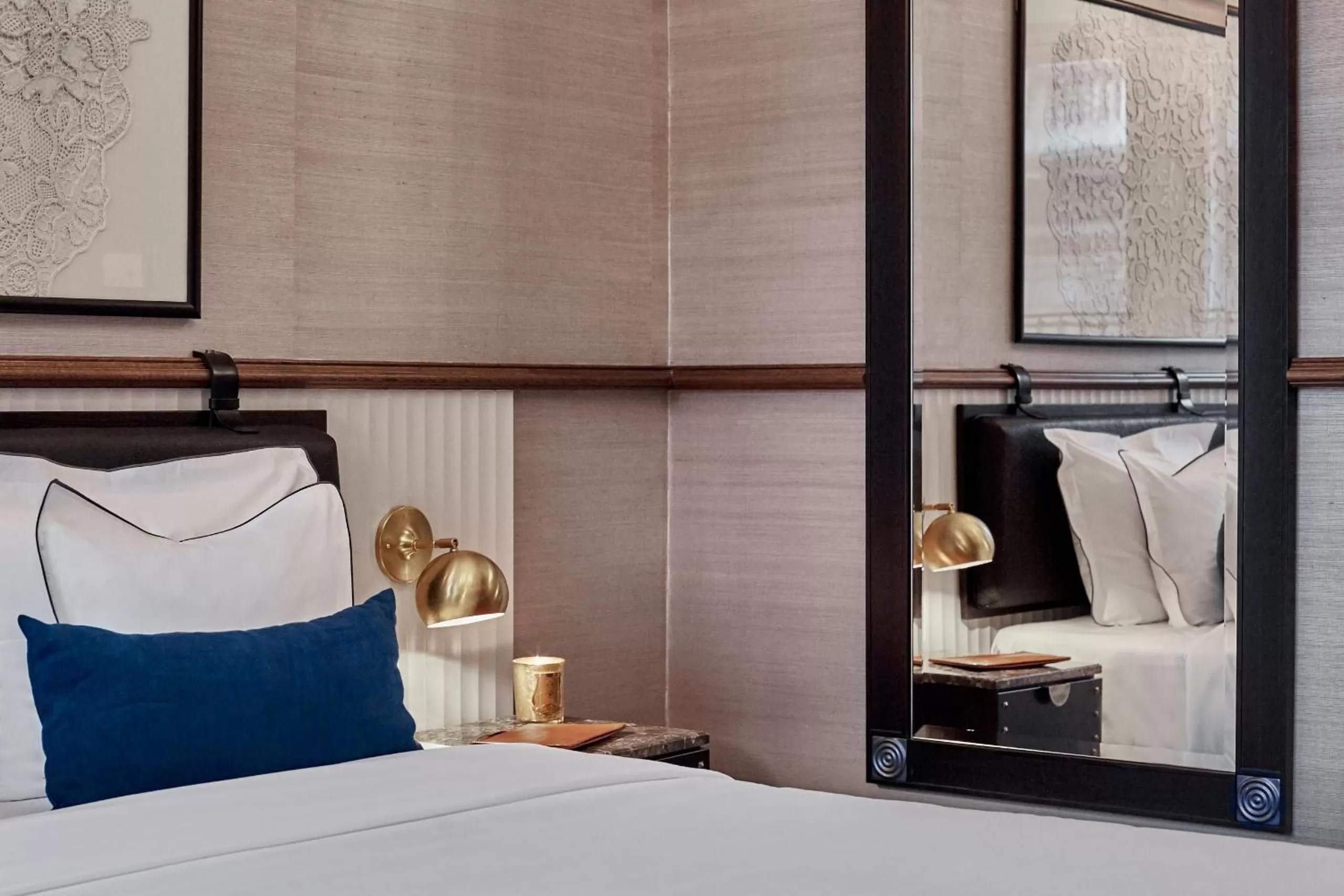 Deluxe Double Room - single occupancy in Callas House