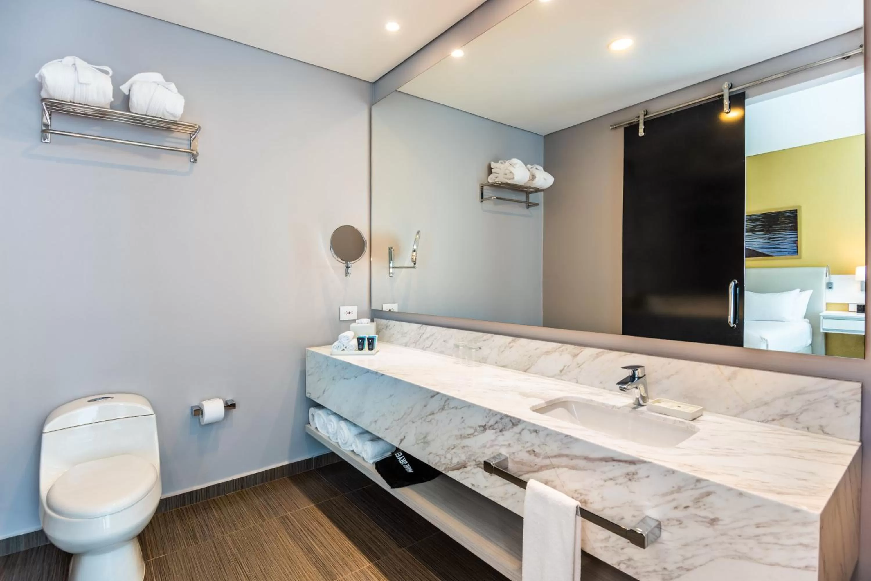 Queen Room with Two Queen Beds - Non-Smoking in Crowne Plaza Barranquilla by IHG